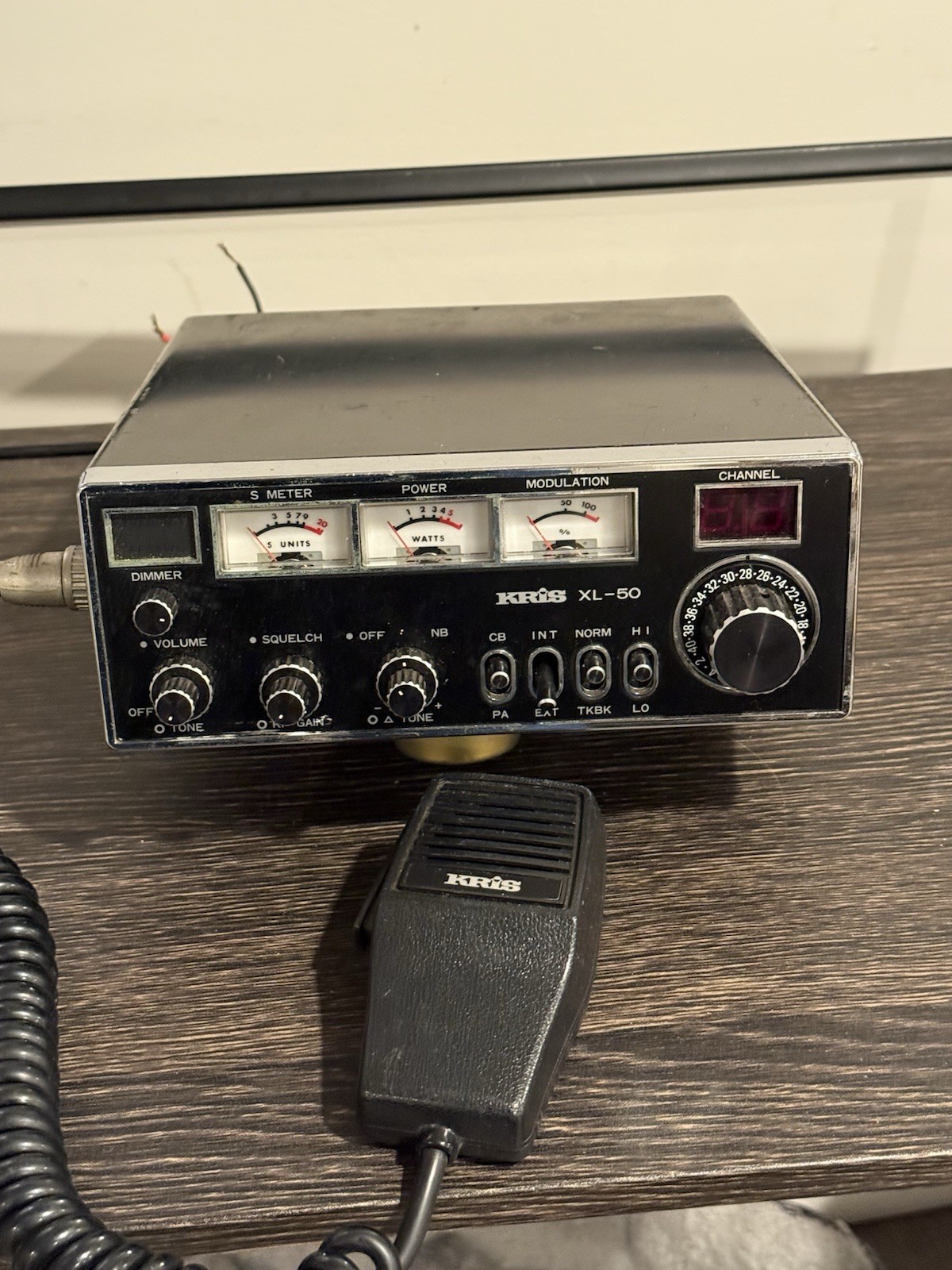 Kris XL-50 40 Channel Mobile CB Radio - for parts or repair