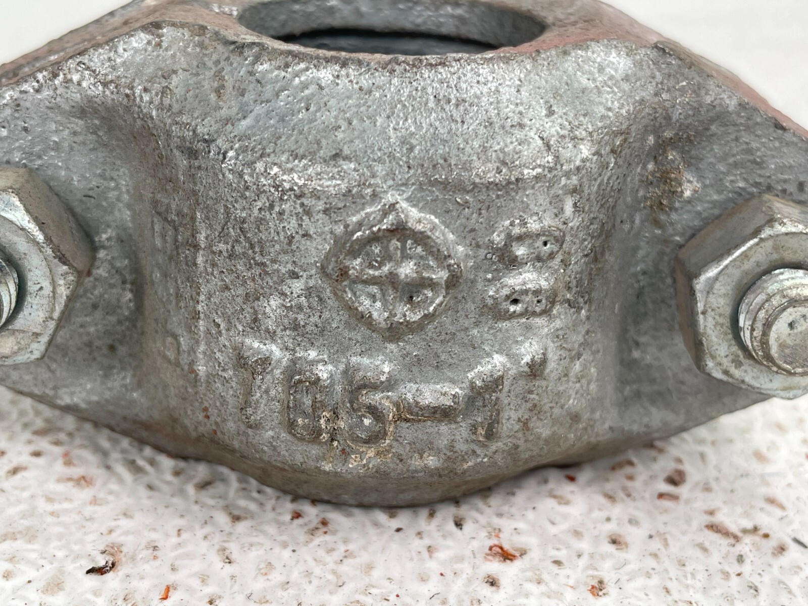 GRINNELL 705 1" Lightweight Flexible Coupling Galvanized Grooved Pipe Fitting