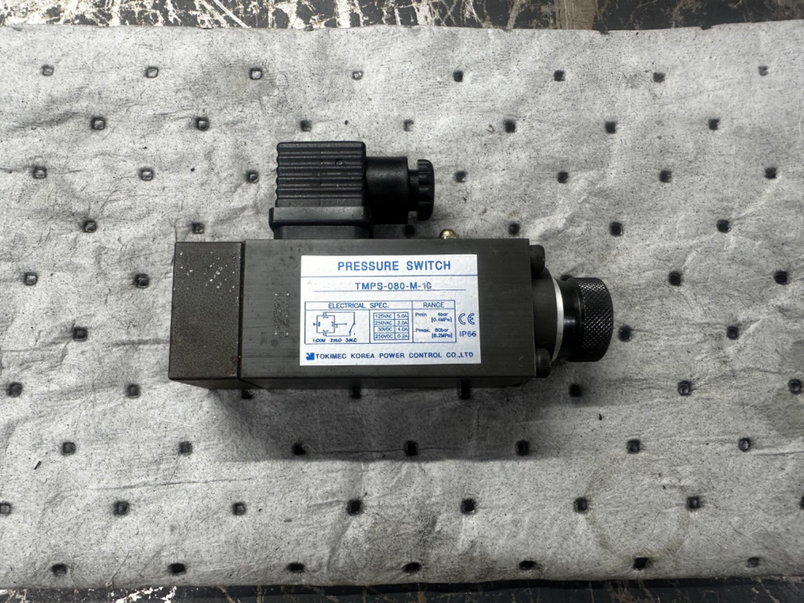 NEW/DEMO Tokimec Tokyo Keiki TMPS-080-M-10 Pressure Switch Asy FAST SHIP FROM US
