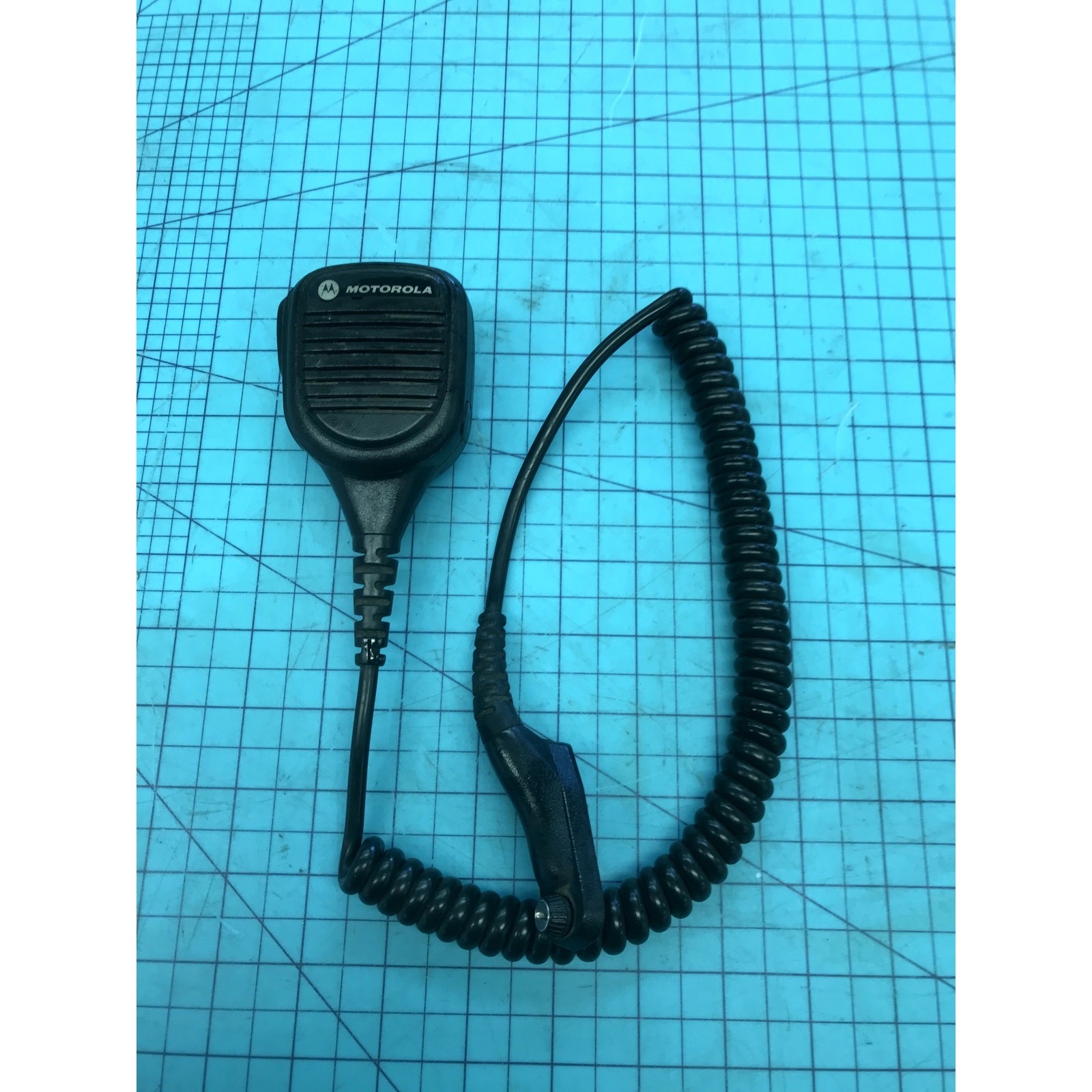 Motorola PMMN4050A IMPRES Noise Cancelling Speaker Mic XPR APX Radio RSM