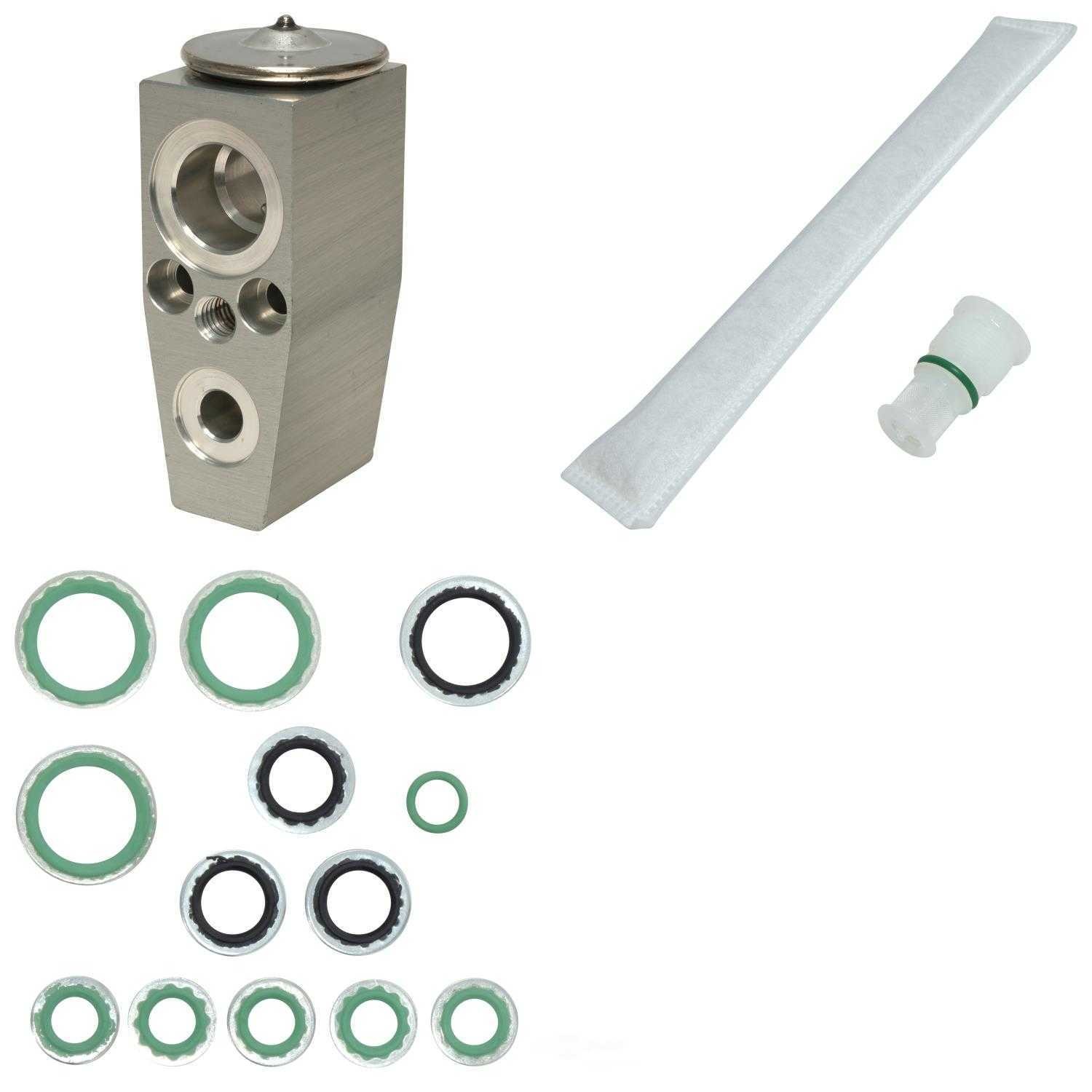 A/C System Repair Kit UAC AK 1546