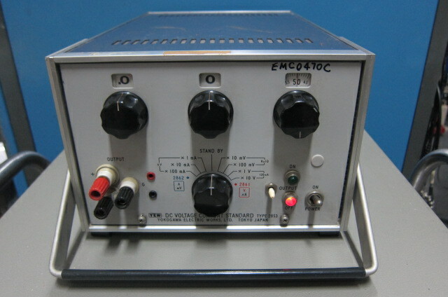 Yokogawa 2853 DC Voltage / Current Standard, 10V/1V/100mV/10mV, 100mA/10mA/1mA