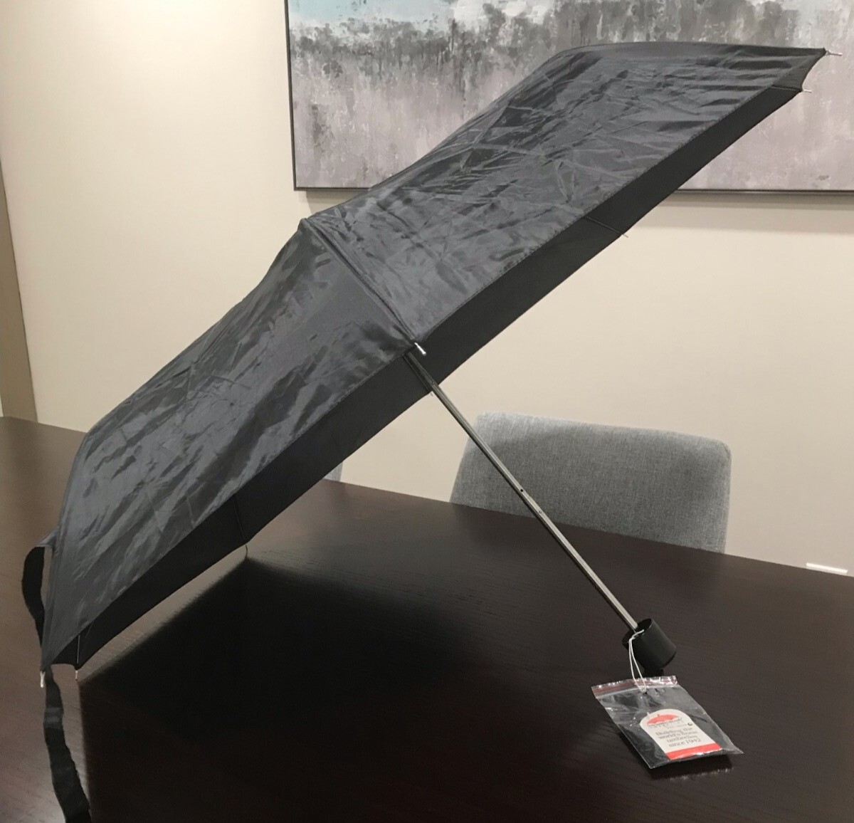2050-01 Stromberg 41" Folding Umbrella (Loc 8)