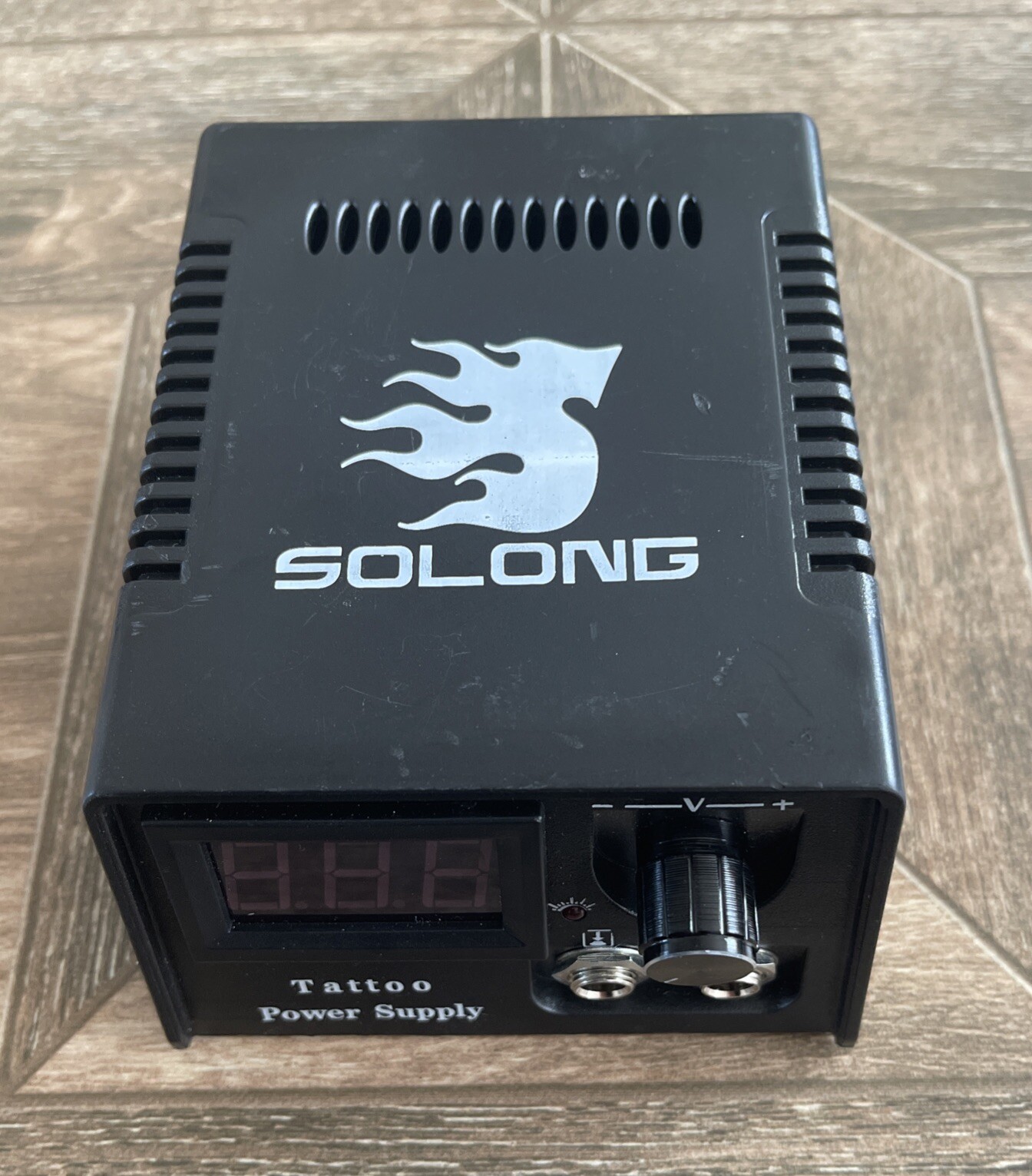 Solong tattoo Digital LCD Display P142-2 Tattoo Power Supply——3