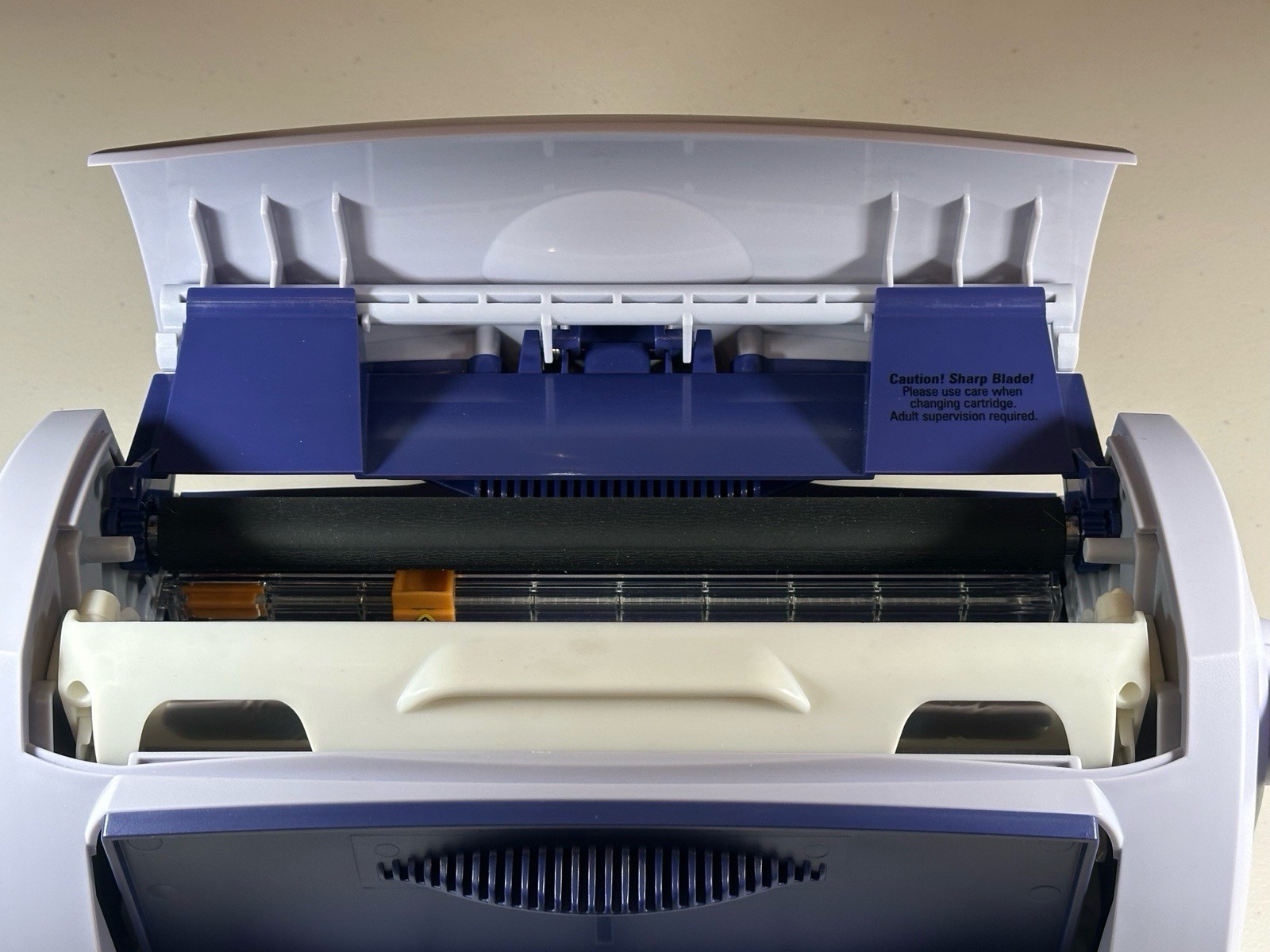 Xyron Model 900 Laminator & Sticker Maker Machine