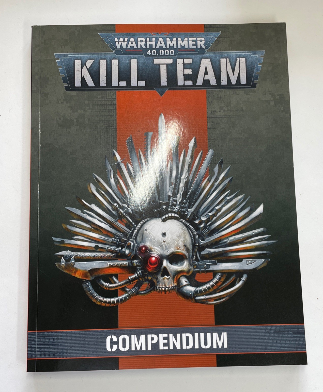 Kill Team Soft-back Rule Book Compendium of Kill Teams Warhammer 40K 2021 OOP