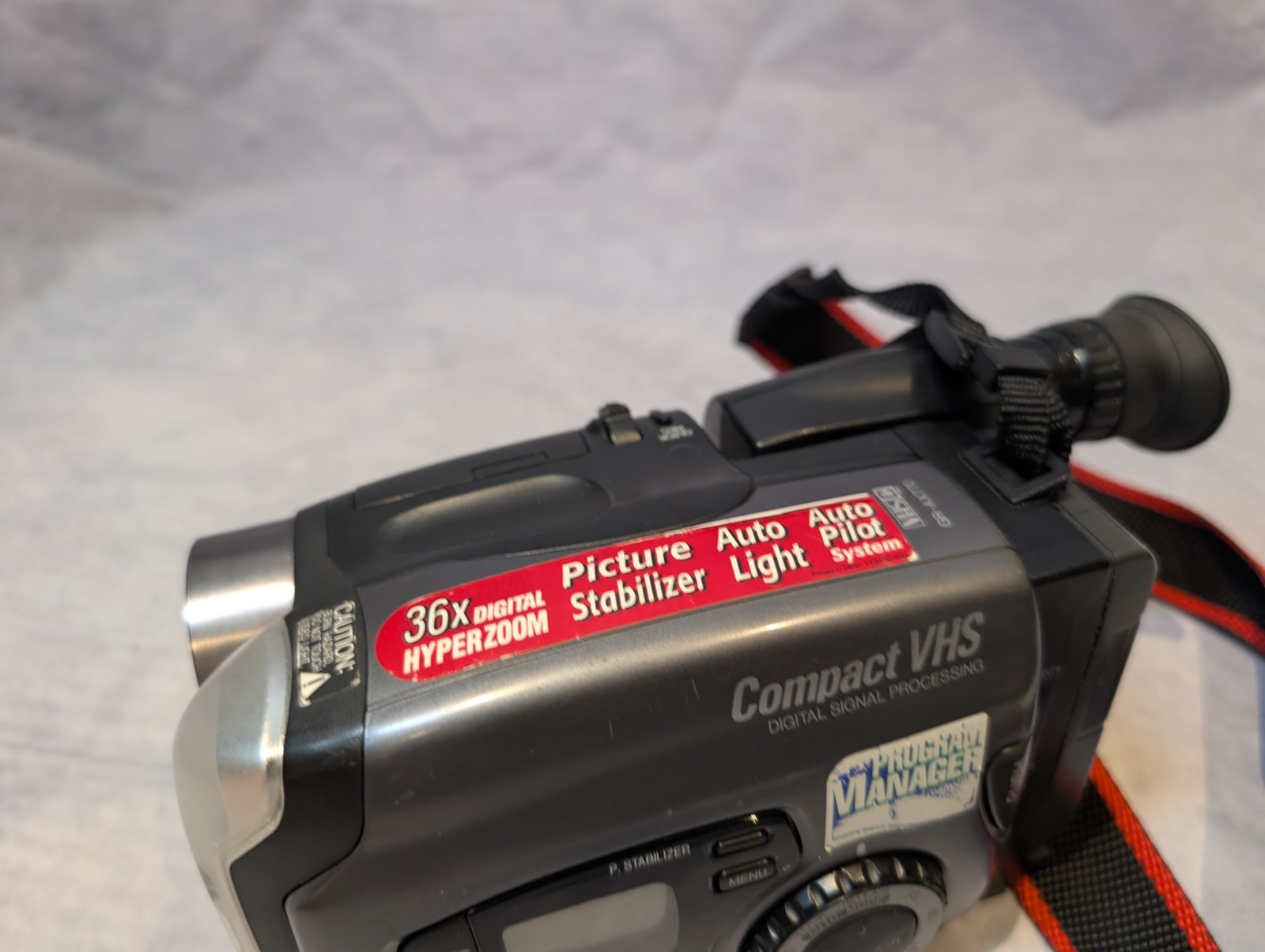 JVC Videomovie GR-AX770E Video Camcorder - UNTESTED