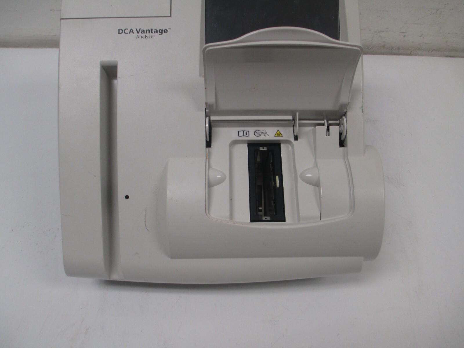 Siemens DCA Vantage Analyzer (For Parts, Missing Printer)
