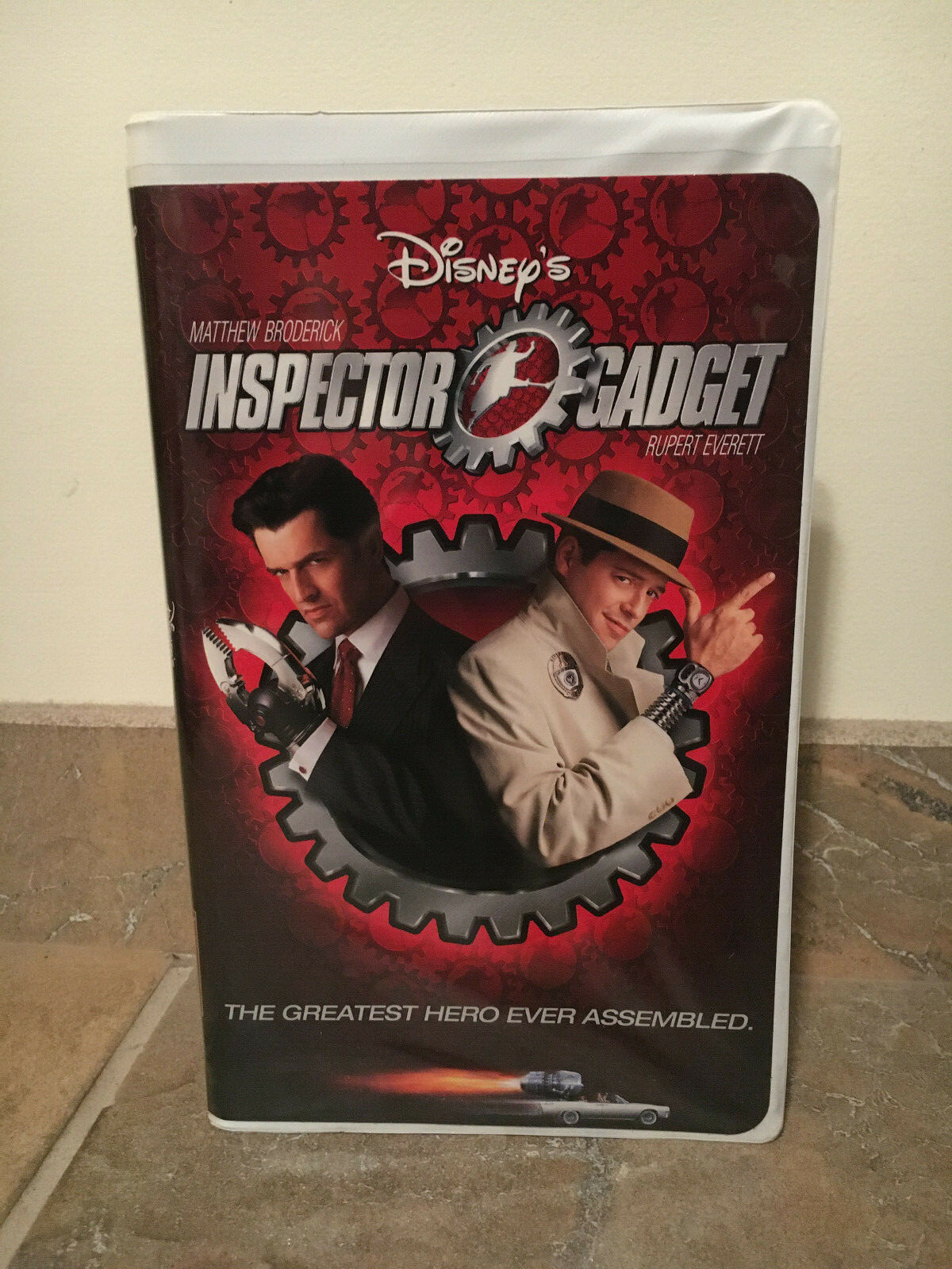 WALT DISNEY PICTURES INSPECTOR GADGET VHS CLAMBSHELL BRODERICK EVERETT