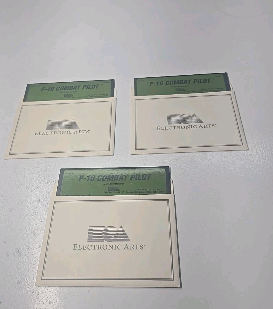 F/16 Combat Pilot PC game Electronic Arts Genuine Vintage PC Software Disks Only