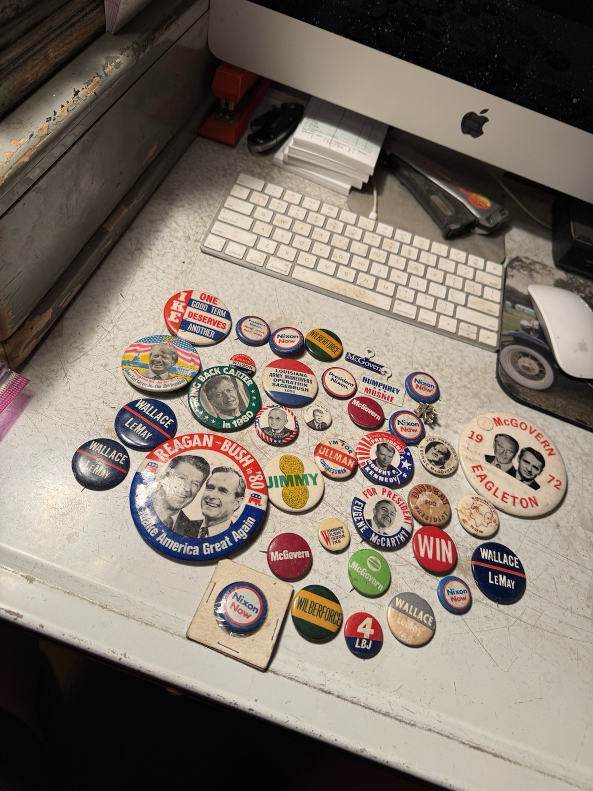 Political President Campaign Kennedy Carter Nixon Wilson Pinback Pin Buttons Lot