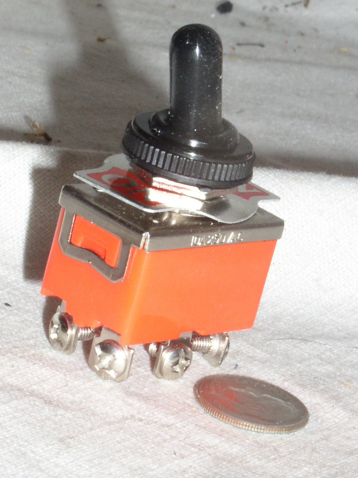 NEW DPDT ON-ON OR ON-OFF 15 A AMP POWER TOGGLE SWITCH AC DC WITH RUBBER BOOT 15A