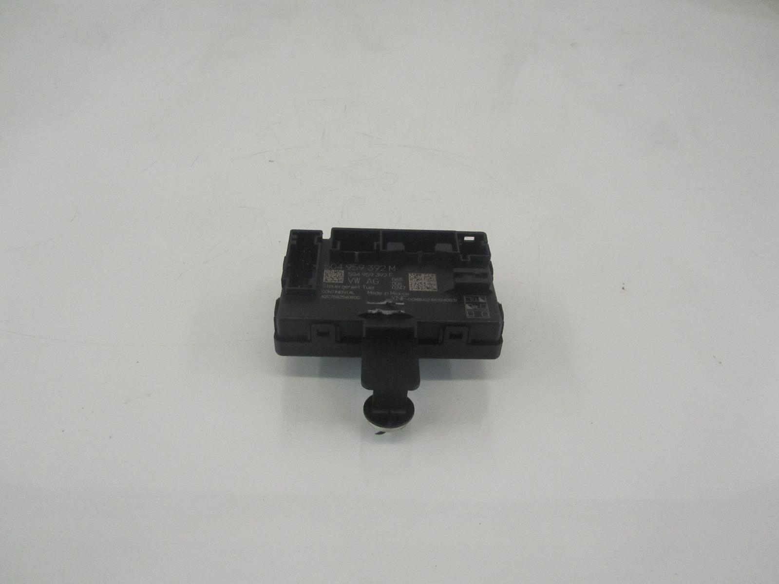 19 VOLKSWAGEN TIGUAN 2.0L Right Front Passenger Door Control Module 5Q495932M