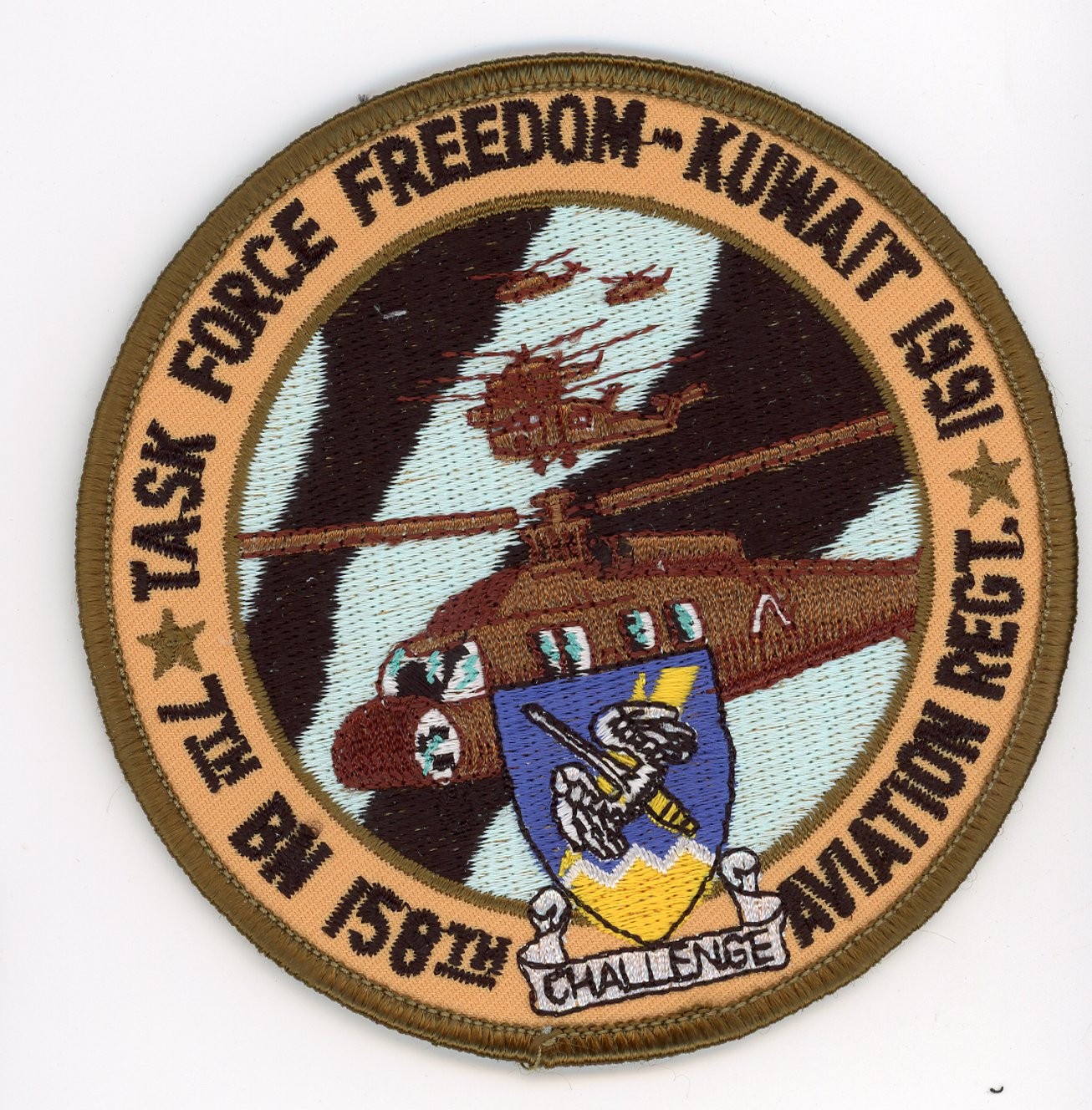 PATCH HELICOPTER US ARMY TASK OFRCE FREEDOM KUWAIT 7tH BN 158th SEW ON PARCHE