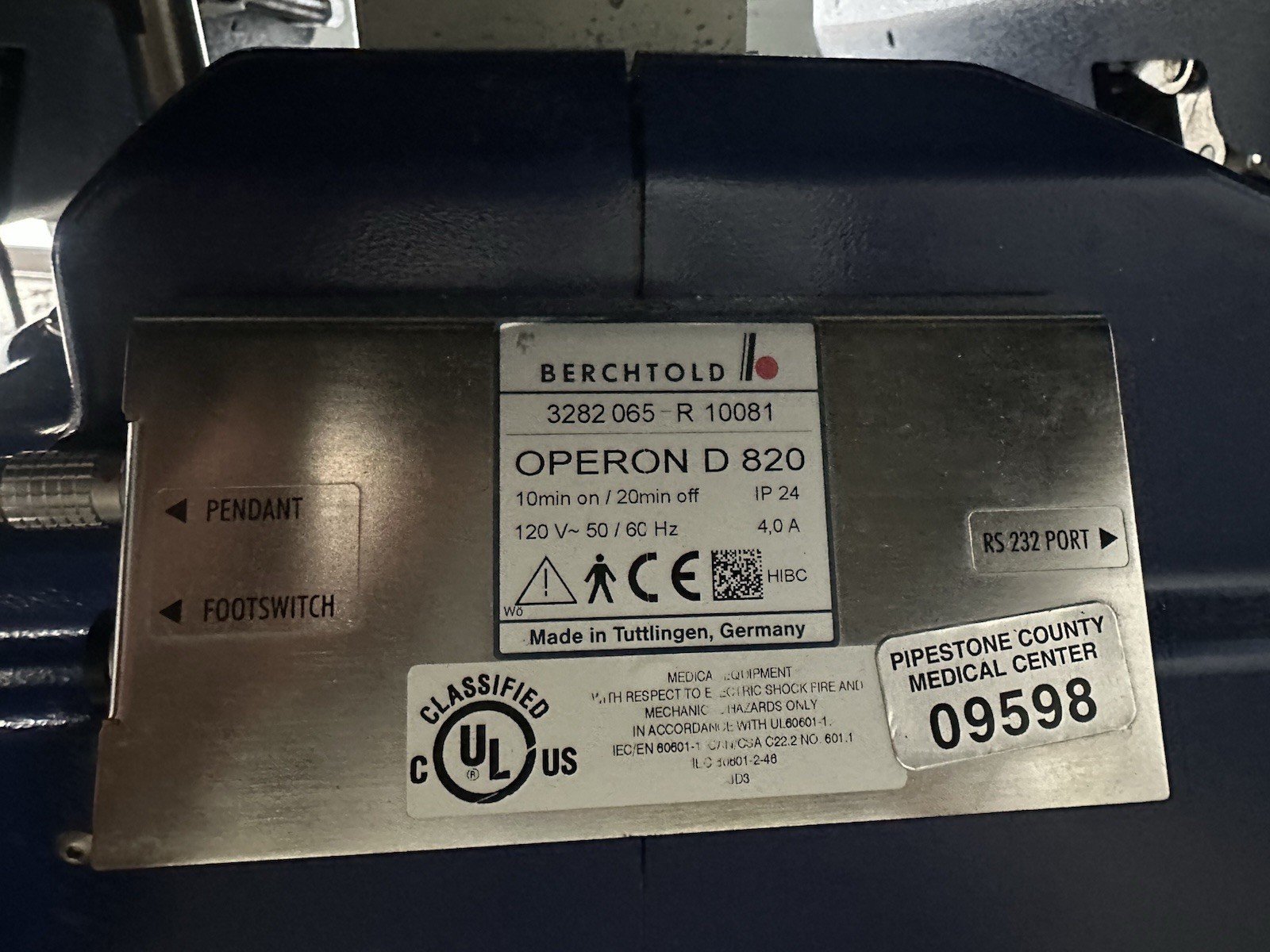 Berchtold Operon D 820 Surgical Table