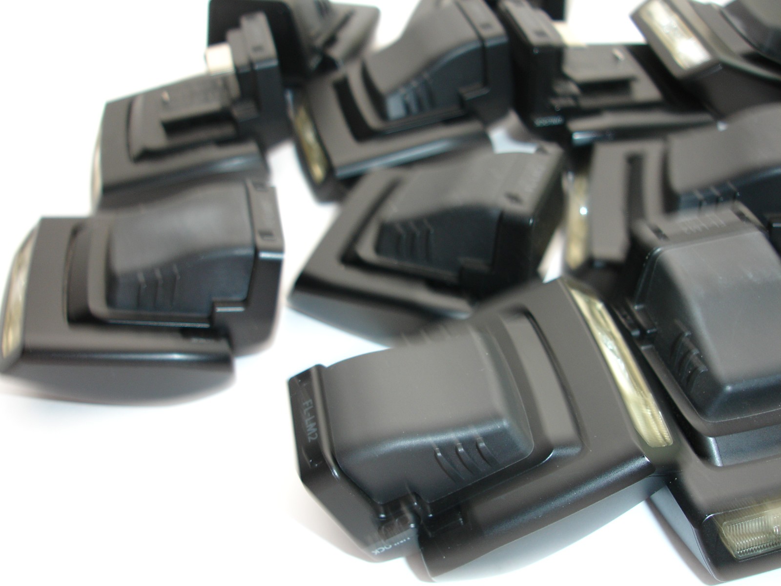 Olympus FL-LM2 Shoe Mount Flash lot ( 13 flashes ) Untested