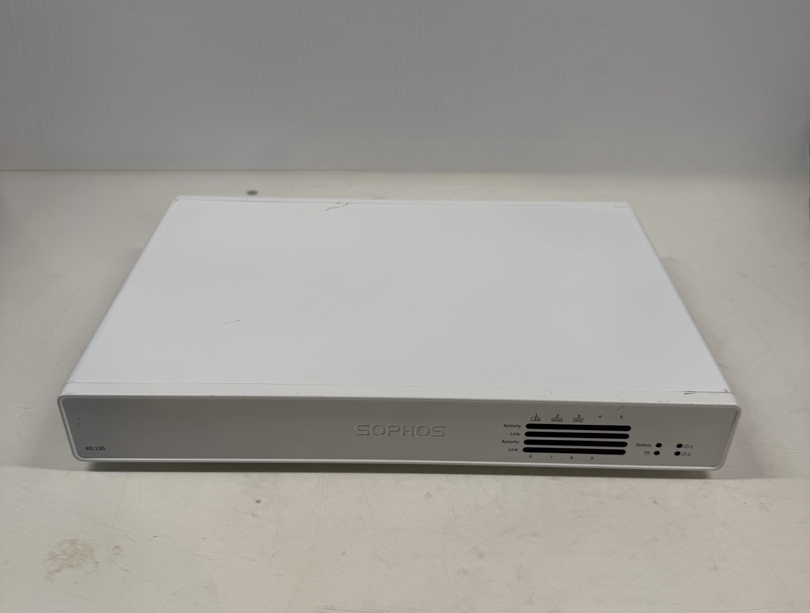 Sophos XG 135 Rev 3 Firewall Comes 1x Generic Power Supply - Network Appliance