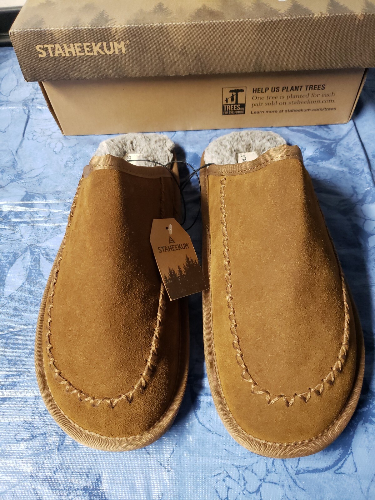 Men's Staheekum Cabin Classic suede Slipper Wheat 13 M