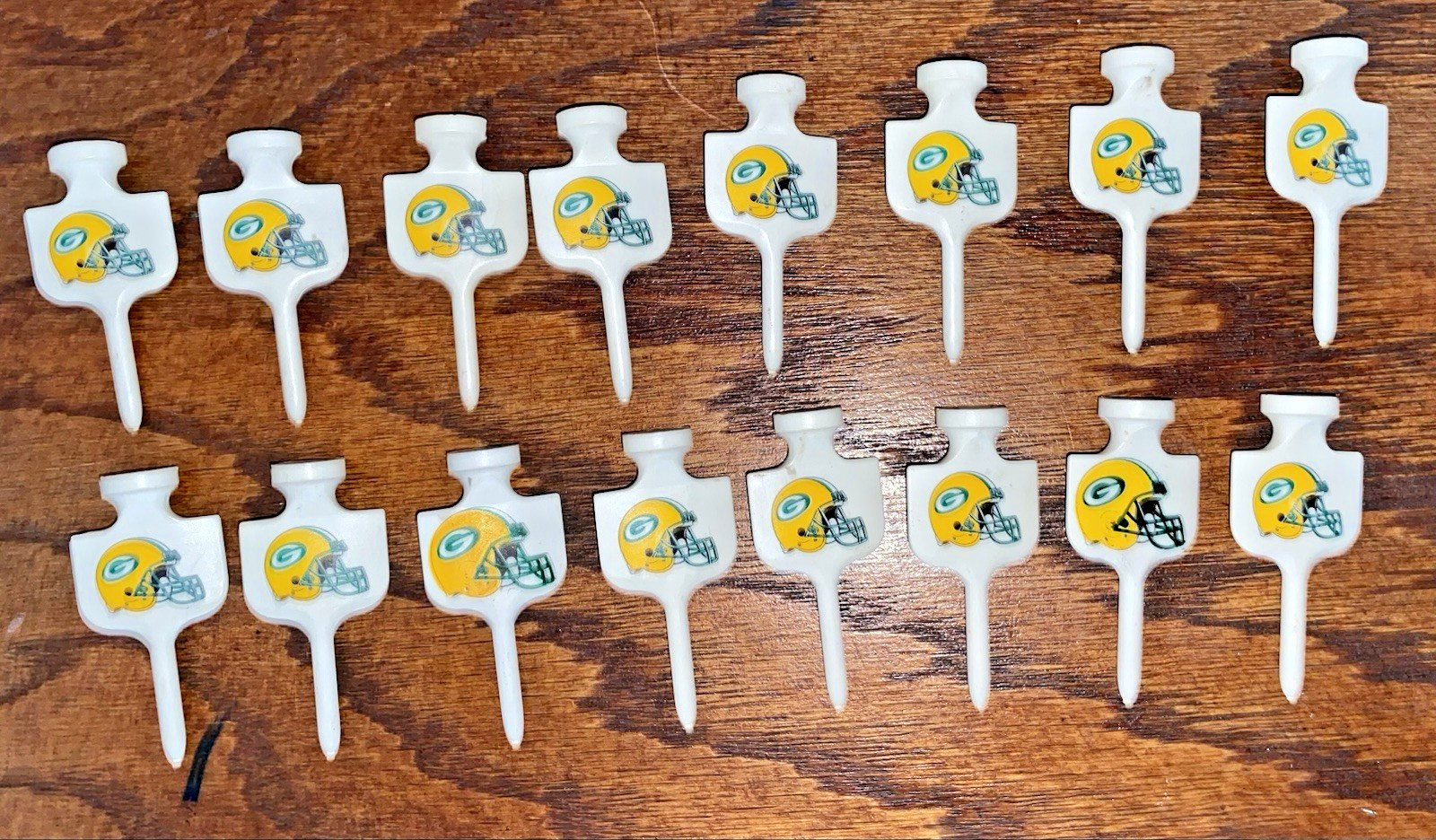 16 Vintage NFL Golf Tees GREEN BAY PACKERS Green & Yellow Cupcake Party Picks