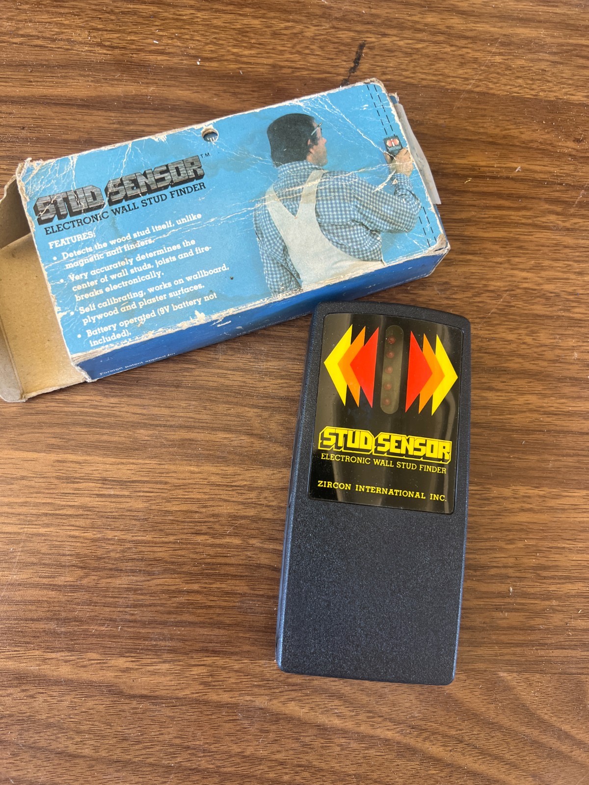 Vintage Zircon International StudSensor Electronic Wall Stud Finder Black