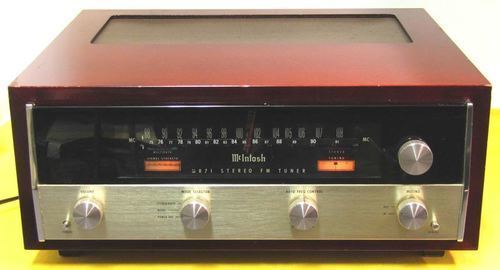 McIntosh MR71 Stereophonic FM Tuner Working Fullymaintained w/outer wooden frame