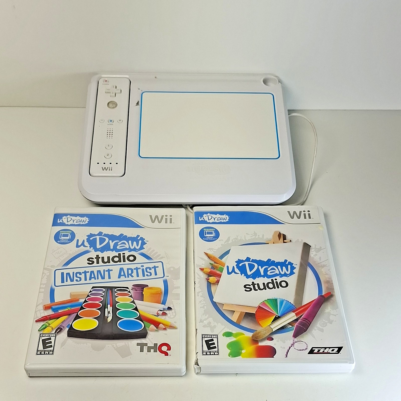 THQ uDraw Game Tablet for Nintendo Wii w/ Stylus,+uDraw Studio & Instant Artist