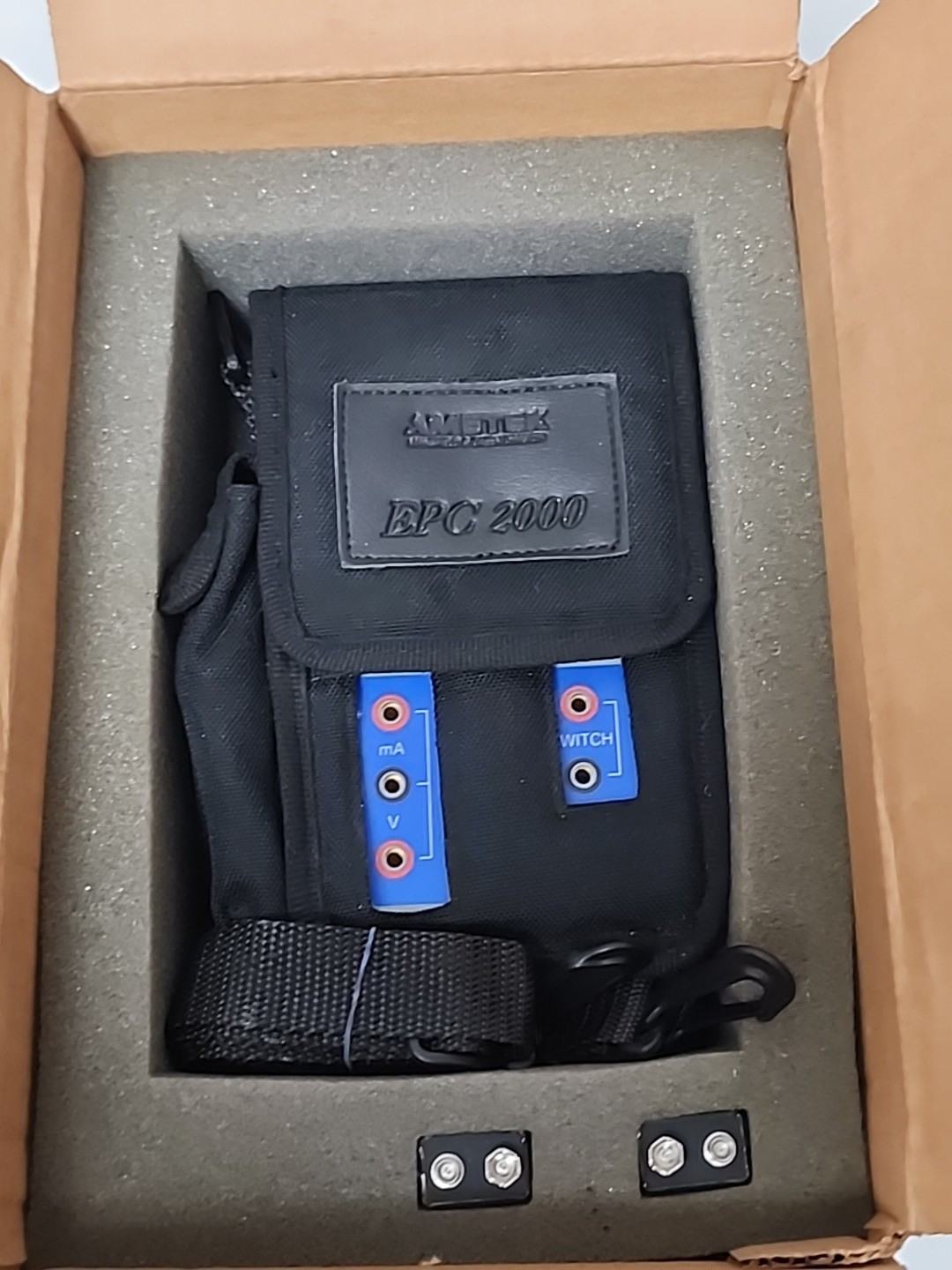 AMETEK EPC 2000 PRESSURE CALIBRATOR [2ES1-5]