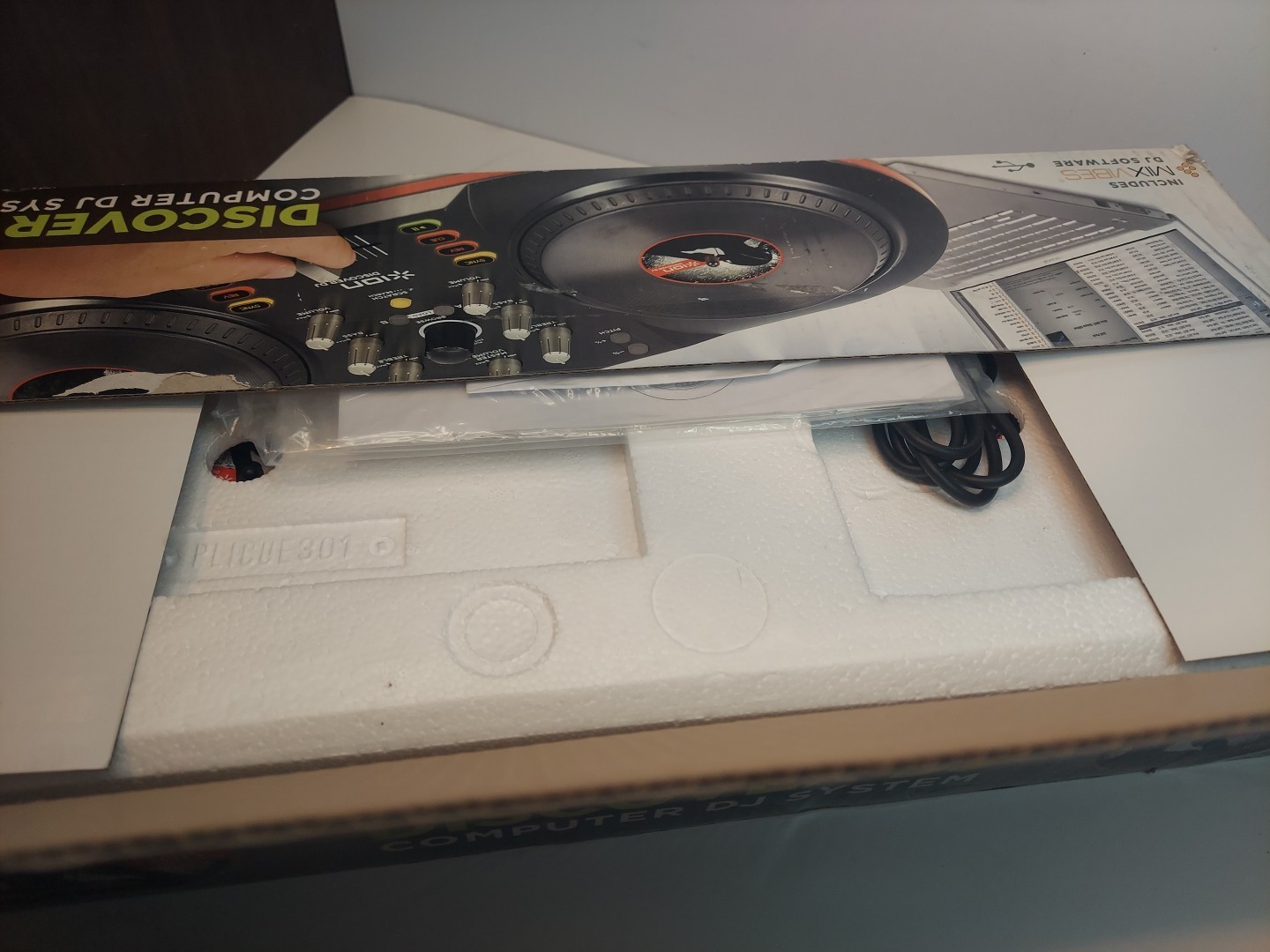 Ion Discover DJ Computer System Discovery PC Mac USB Open Box NIB