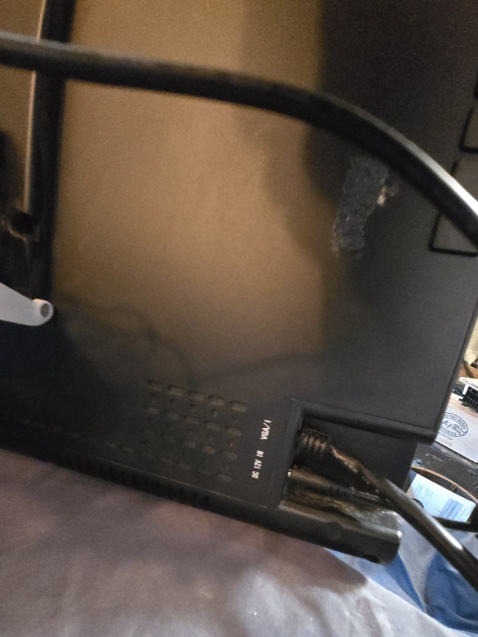 Yiynova MSP19U + Drawing Tablet 19” TFTLED 1440 x 900 4000Lpi
