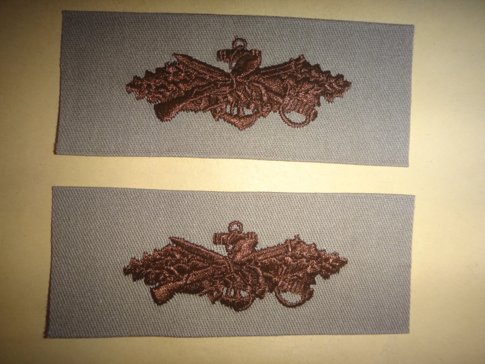 Set Of 2 US Navy SEABEE COMBAT WARFARE SPECIALIST Desert Tan Patches