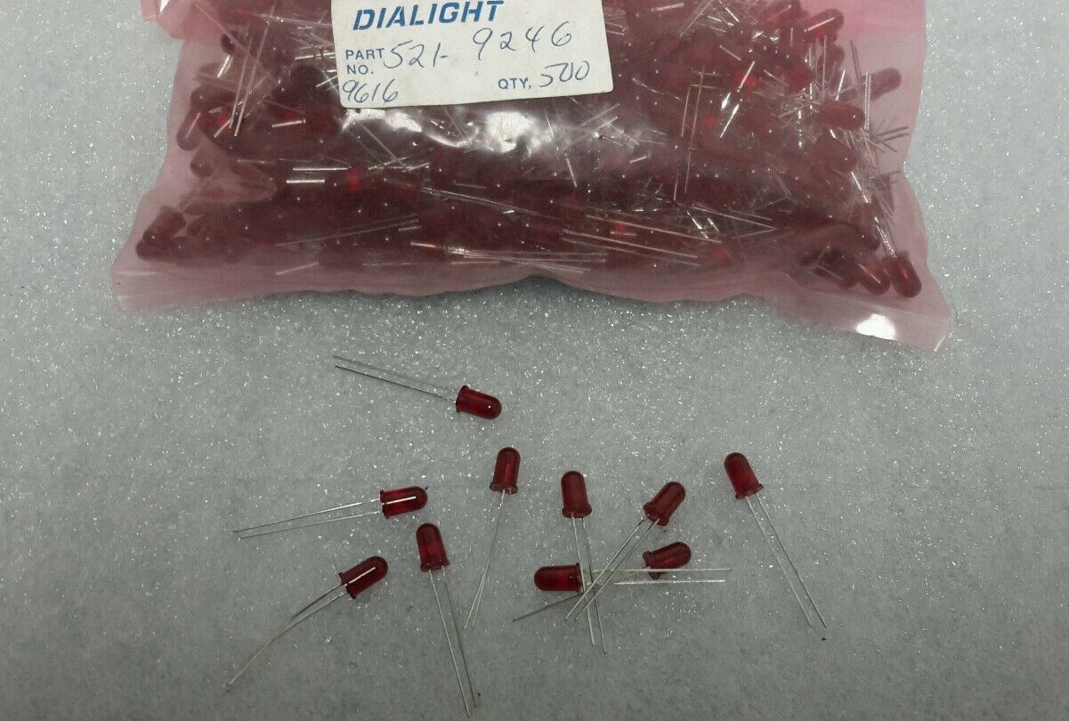(100 PCS) DIALIGHT 521-9246 RED LED LIGHT (LOT OF 100) NEW SALE SALE  $7