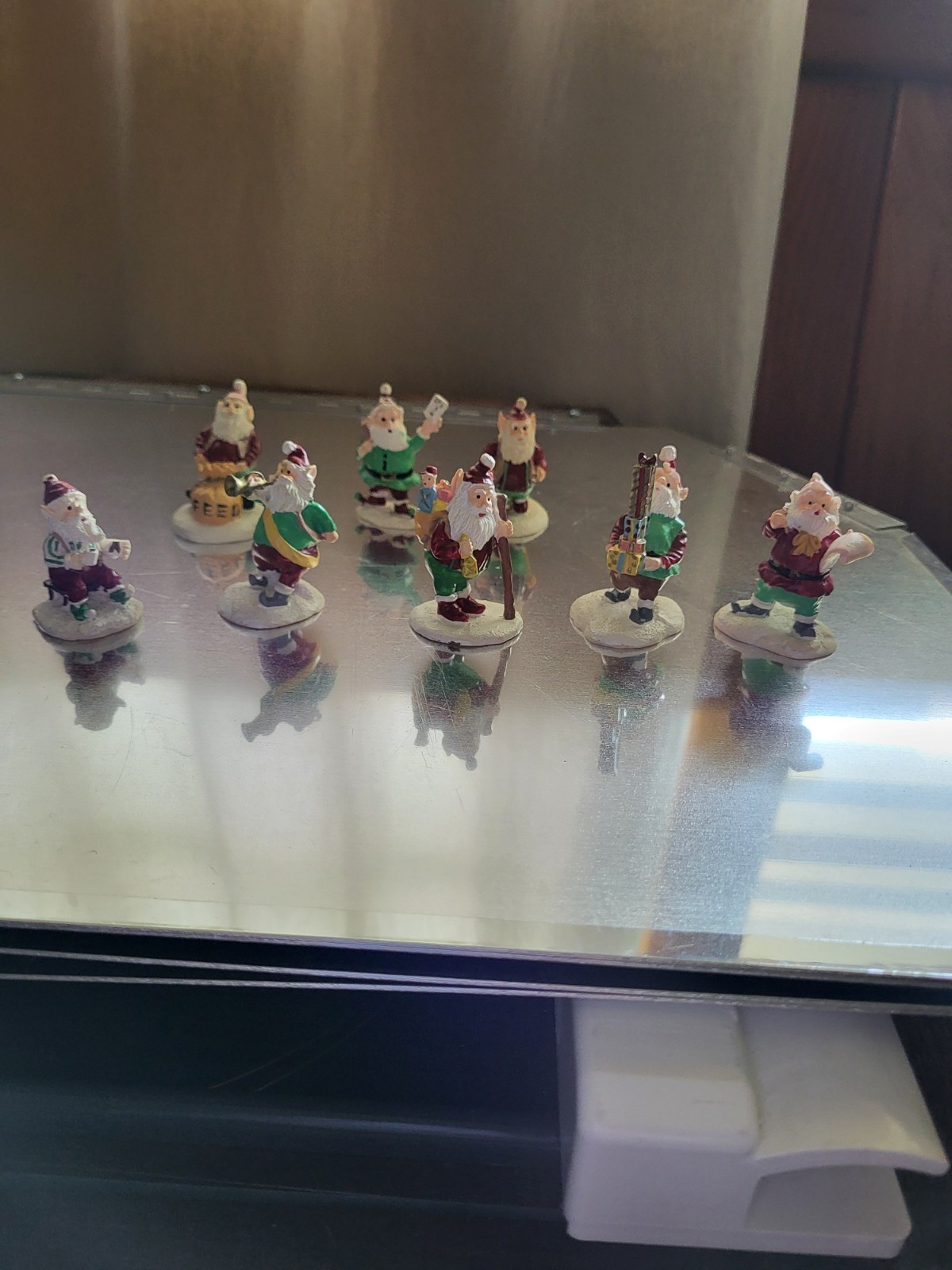 Dept 56 christmas village figurines lot of 8 Elfen figures