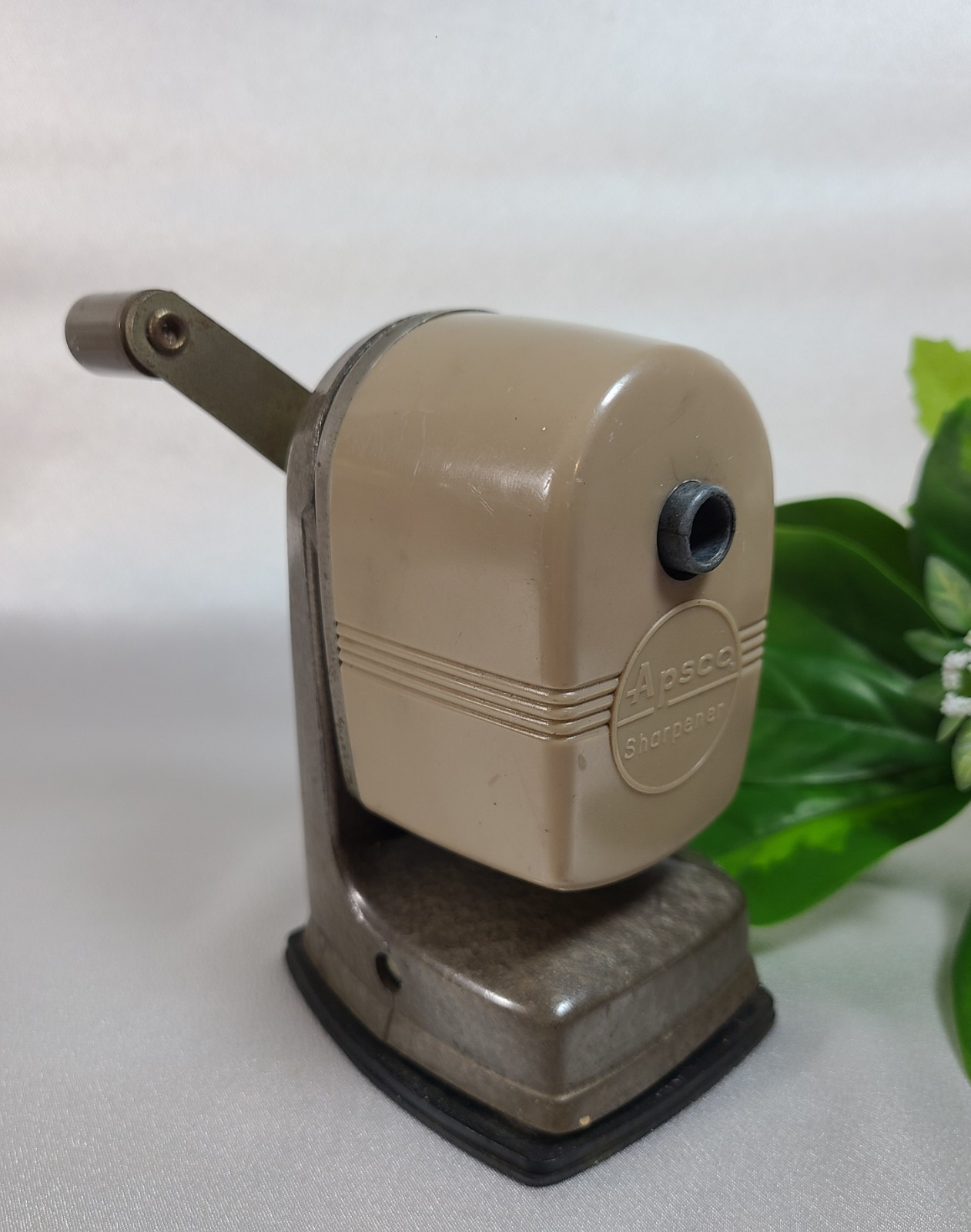 Vintage Apsco Pencil Sharpener Vacu Base Retro Office Supplies - Works