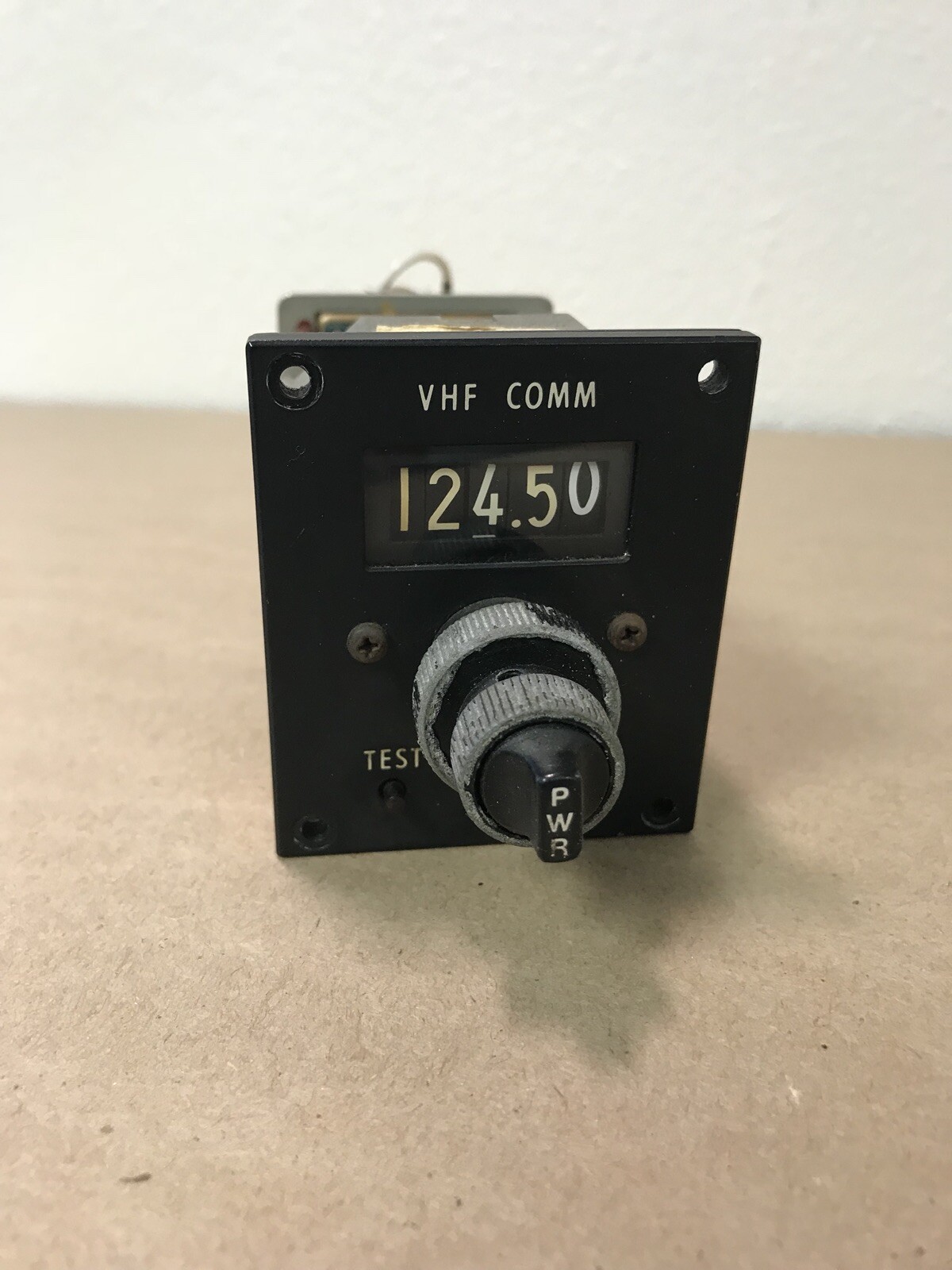 King VHF COMM Radio 071–1012–10 (2046)