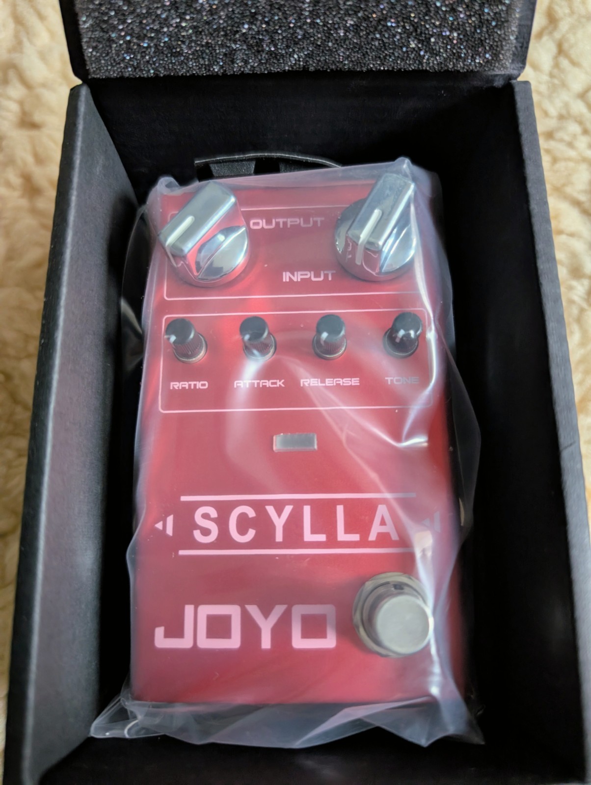JOYO Bass Guitar Pedal Compressor Effect Precise Knobs Low Noise High Dynamic