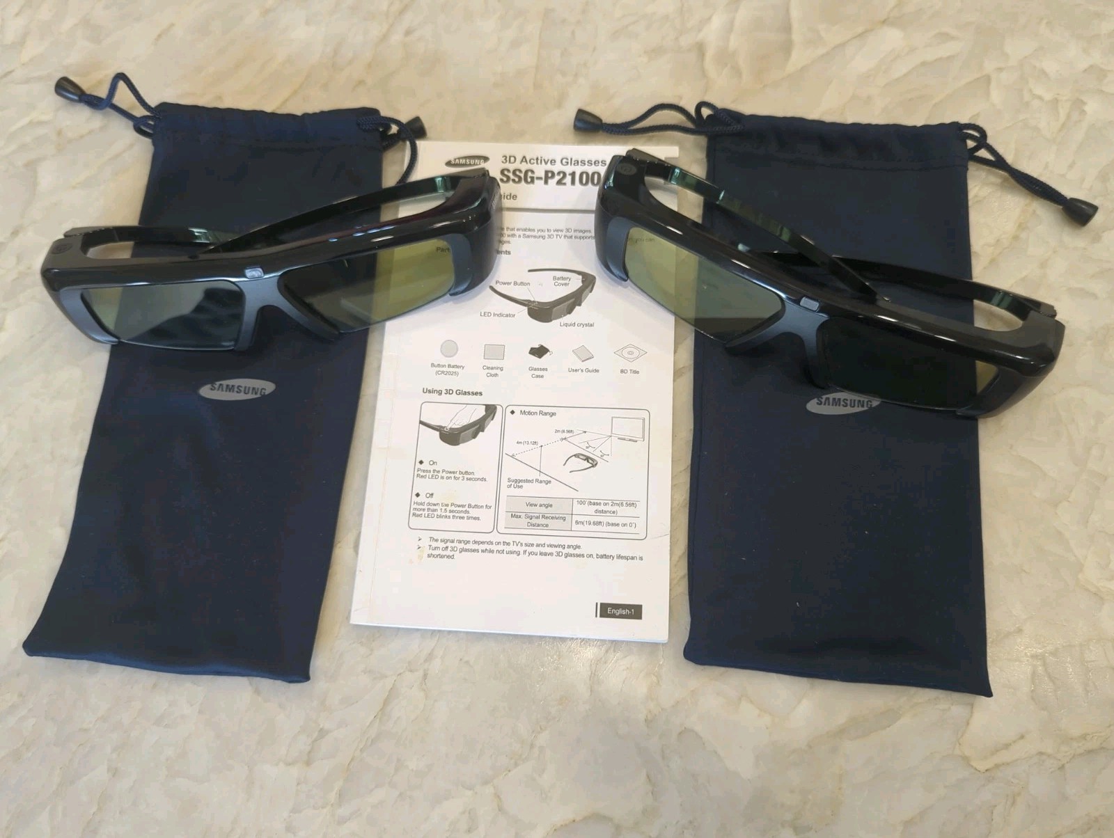 Set of 2 Samsung TV 3D Active Glasses with Cases and User's Guide SSG-2100-AB/ZA