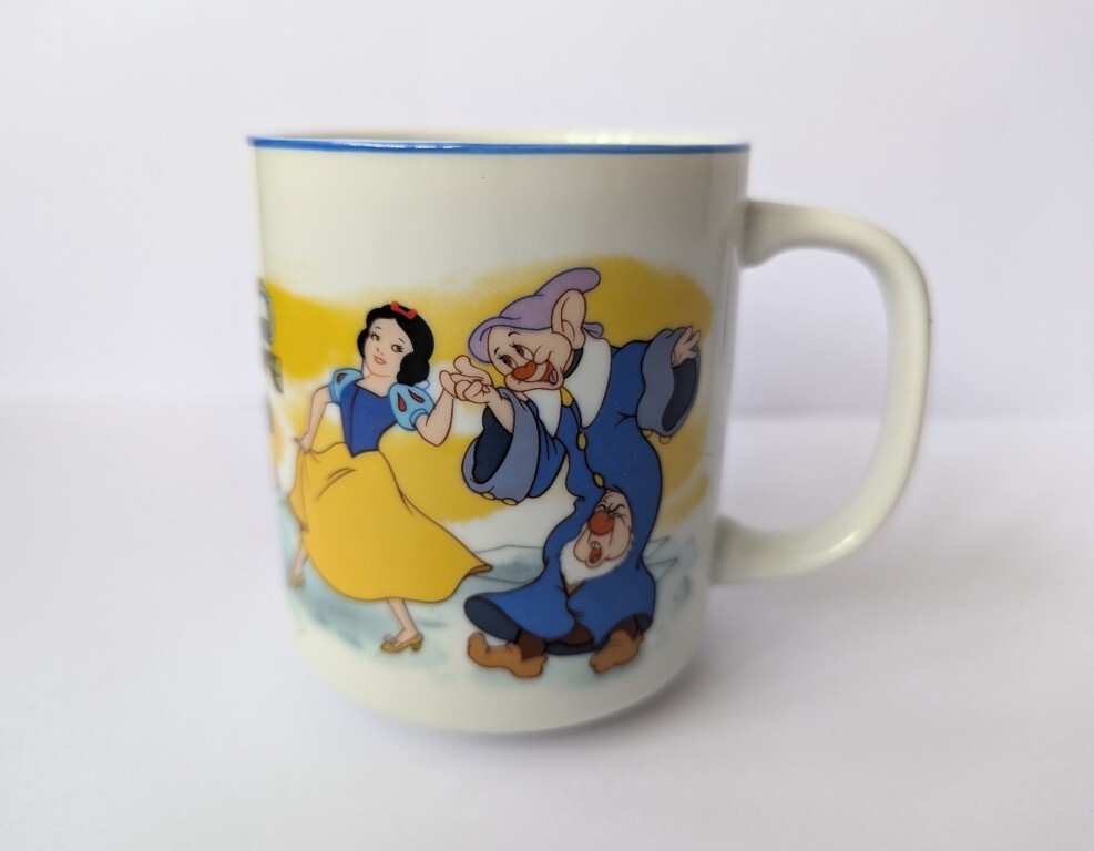Walt Disney Vintage 90s Snow White And The Seven Dwarfs Mug Great Condition