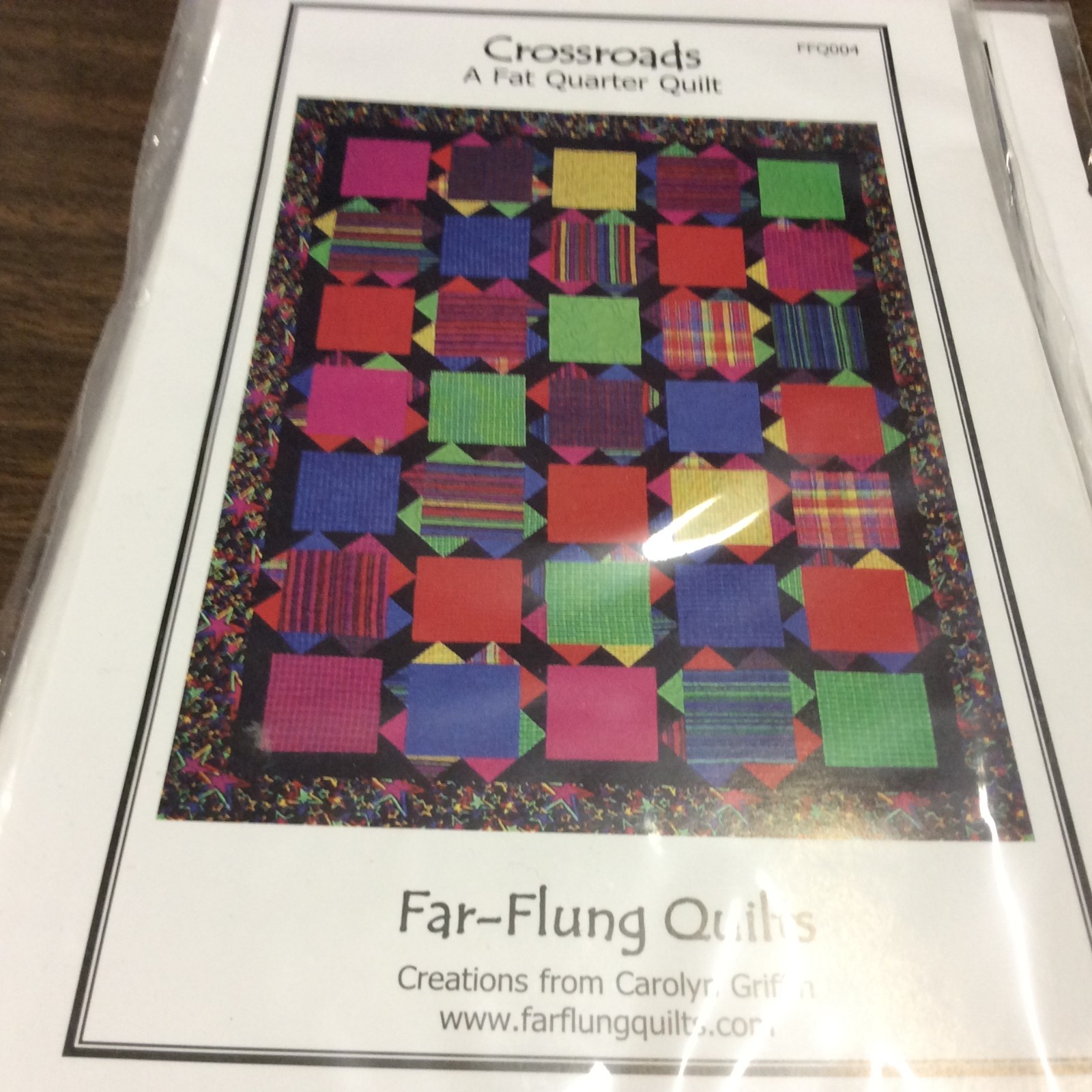 CROSSROADS QUILT PATTERN #FFQ004 BY FAR-FLUNG QUILTS