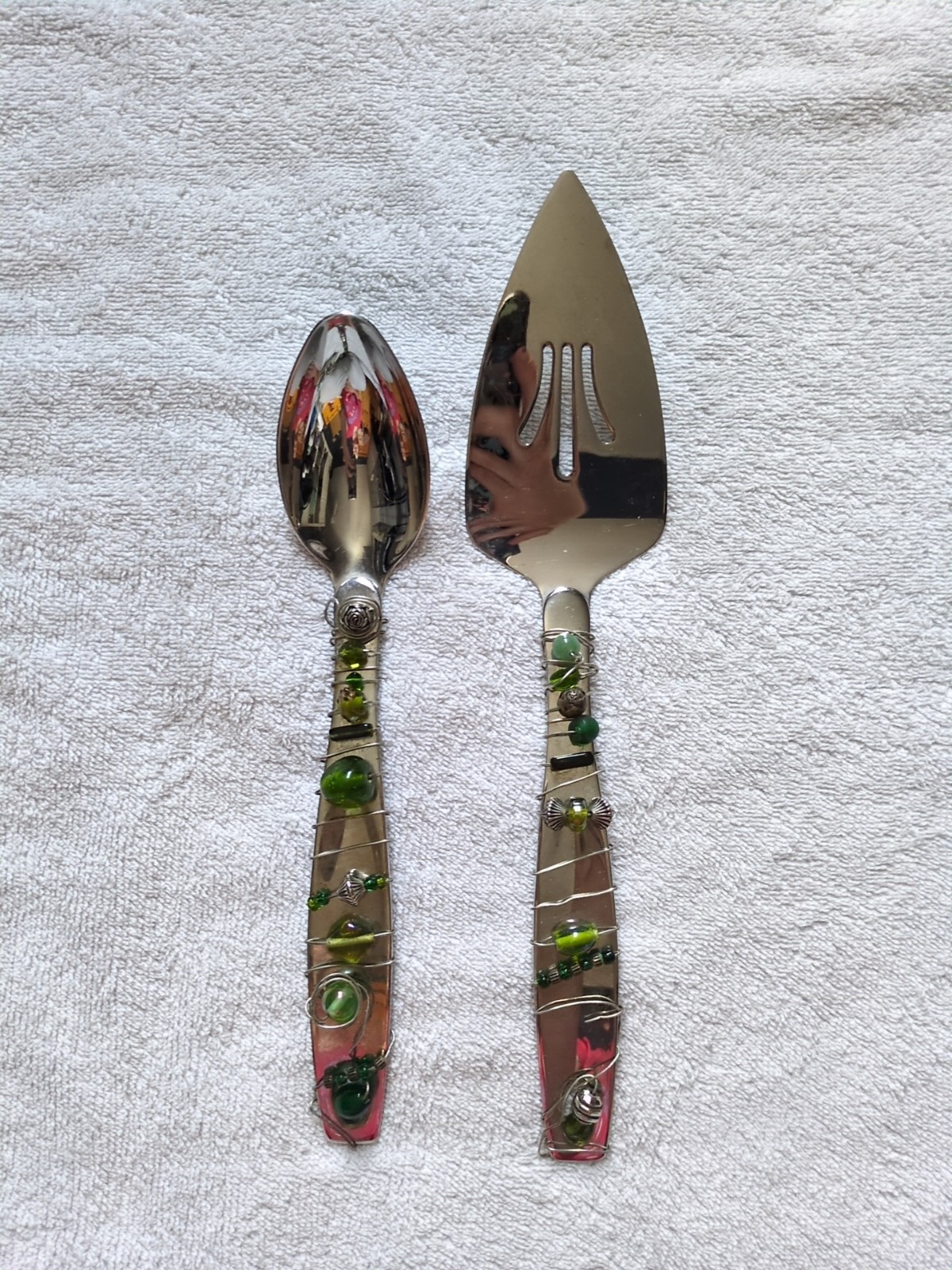 Handmade Serving Utensils. Spoon And Pie Server. Handle Wrapped In Beads. Green