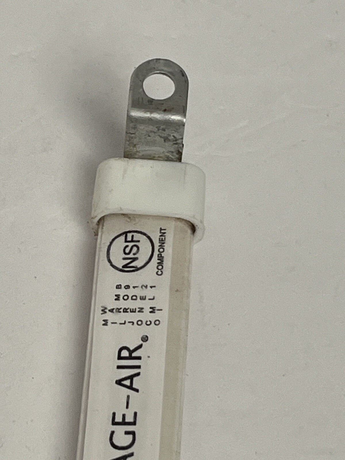 Beverage Air Thermometer - Vertical B 9121
