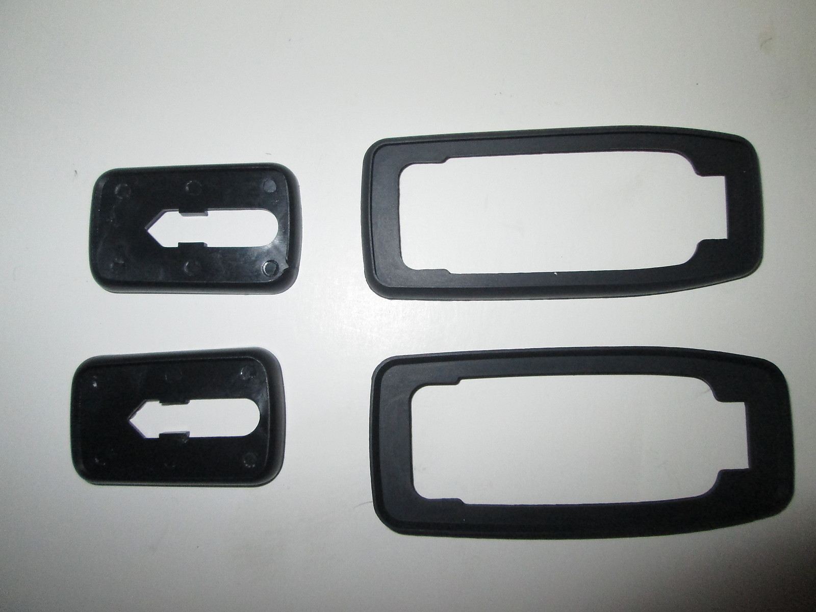 PORSCHE 924 924S 944  DOOR HANDLE GASKETS NEW AND GENUINE PORSCHE 82 TO 91