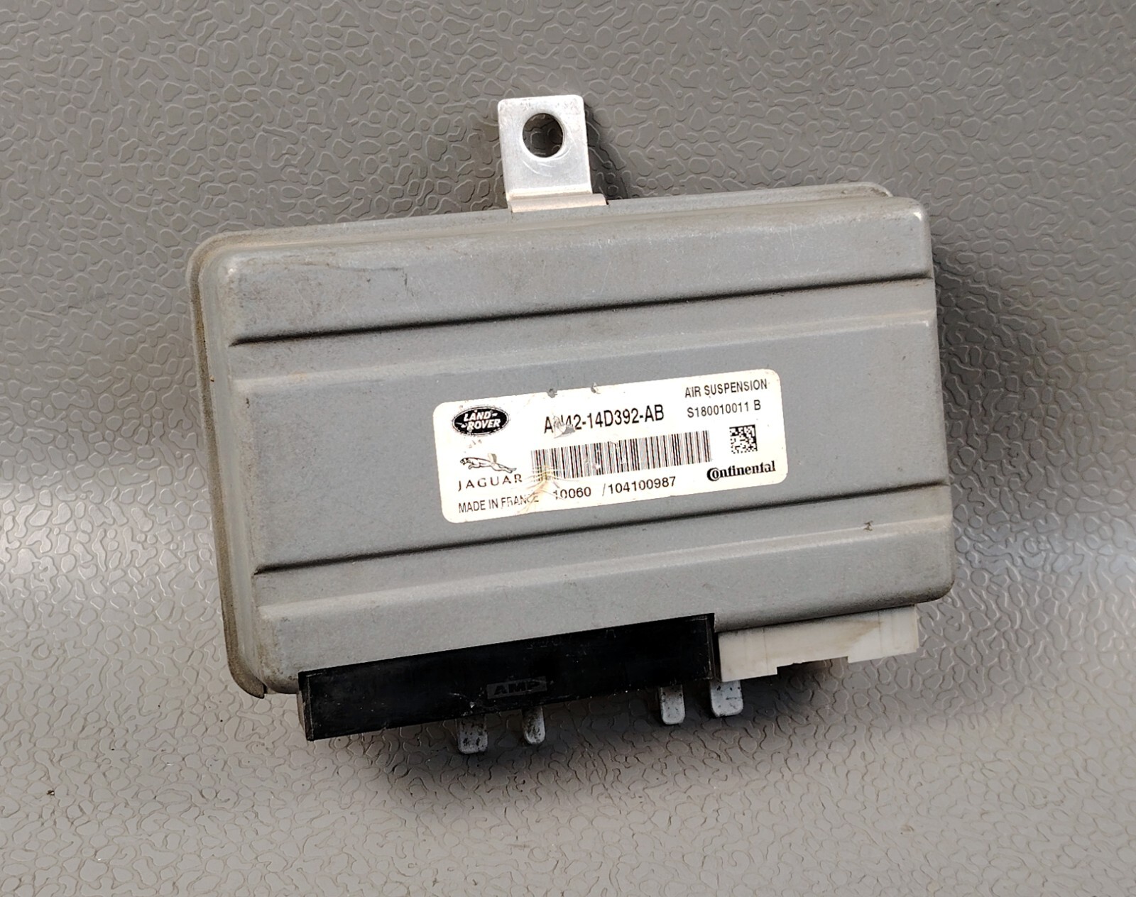 2010 2016 LAND ROVER LR4 RANGE ROVER Air Suspension Control Module LR014323