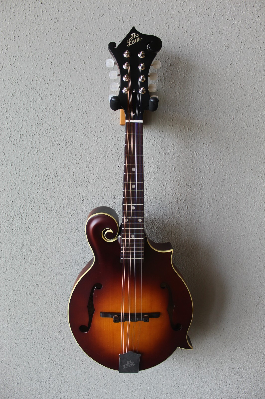 Brand New The Loar LM-590-MS Acoustic F-Style Mandolin - Satin Tobacco Sunburst