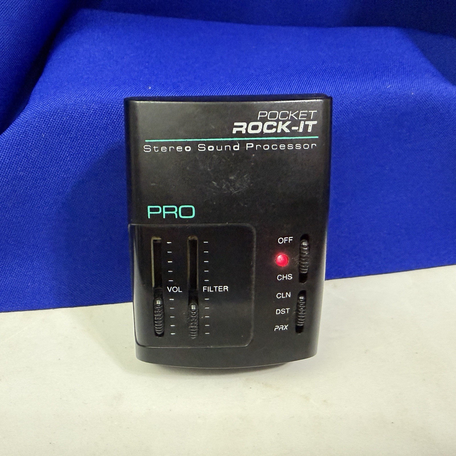 CTech Pocket Rock-It Pro Stereo Sound Processor Black Guitar Headphone Amp