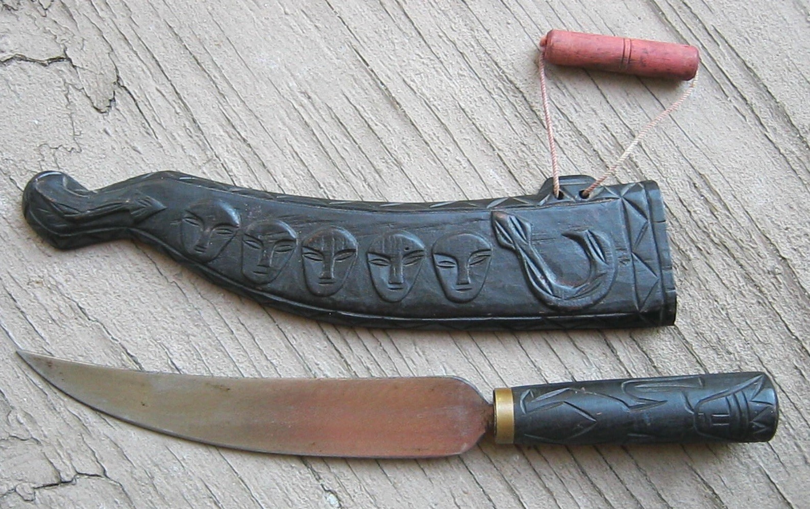 VINTAGE AFRICAN TRIBAL 9" PANGA STYLE BLADE KNIFE WITH HAND CARVED WOOD SHEATH