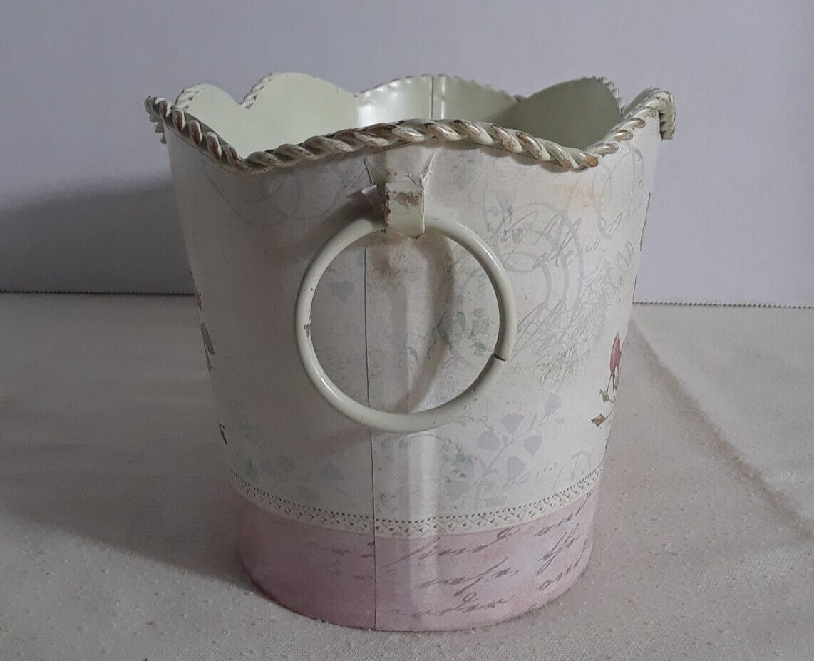Vintage Tin Porte de Jardin Side Handles Shabby Chic Basket 4.25 in Tall