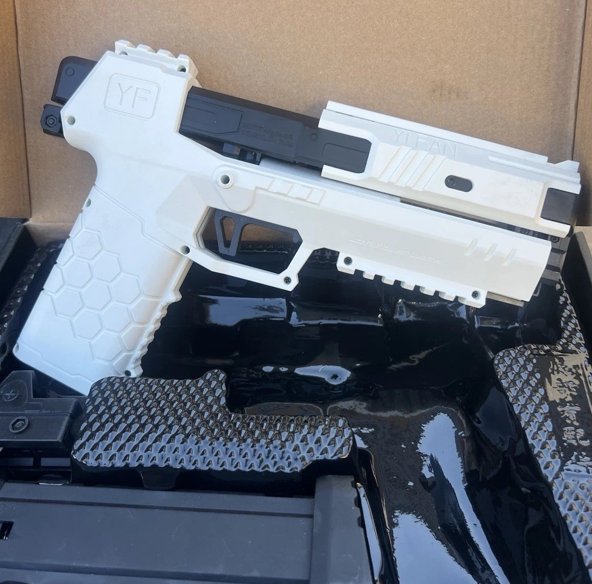 YIFAN SoftBBullet Toy Gun
