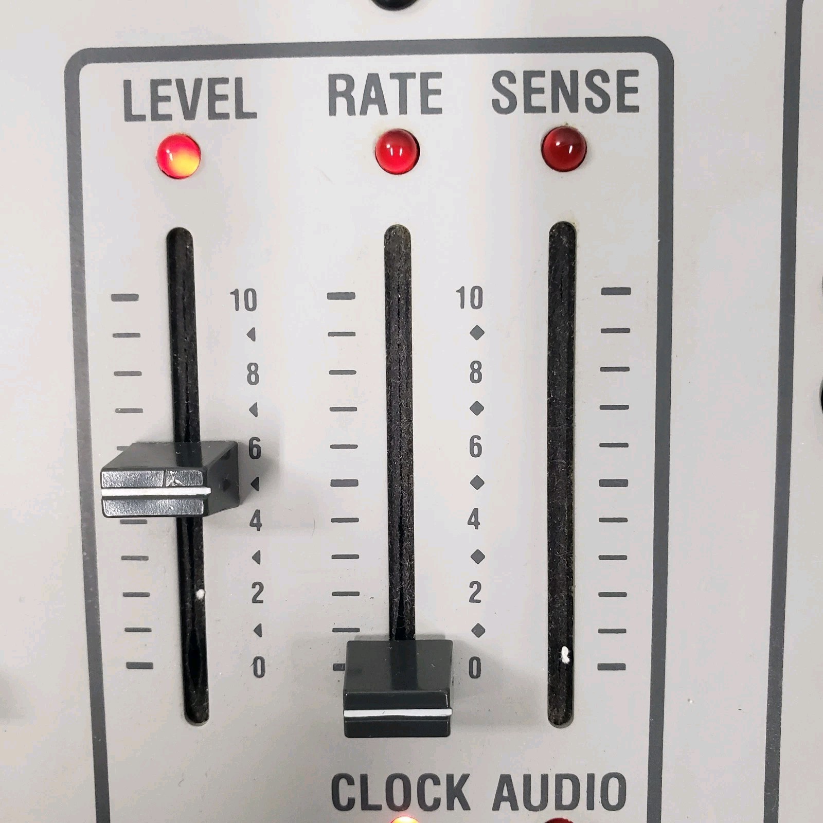 *UNTESTED* Powers Up - Leprecon LM-850 MIDI Light Board Control Console *PARTS*