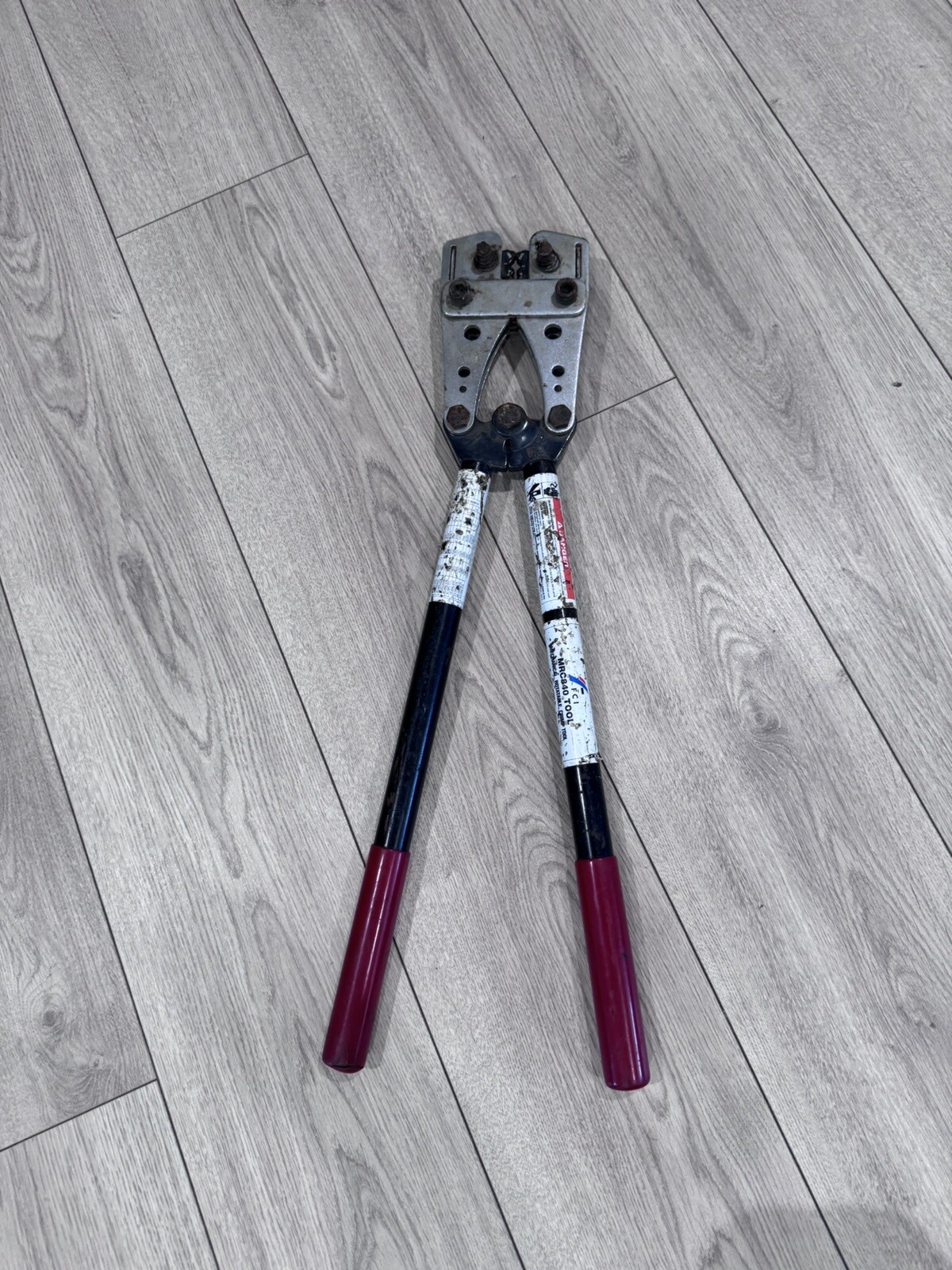 FCI CRIMPER TOOL MRC840