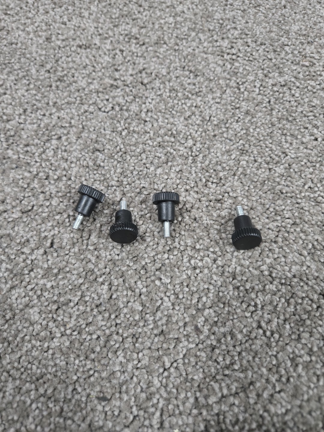 Genesis Office Deli 173 Vending Machine Drink Motor Bin Screws Set Of 4